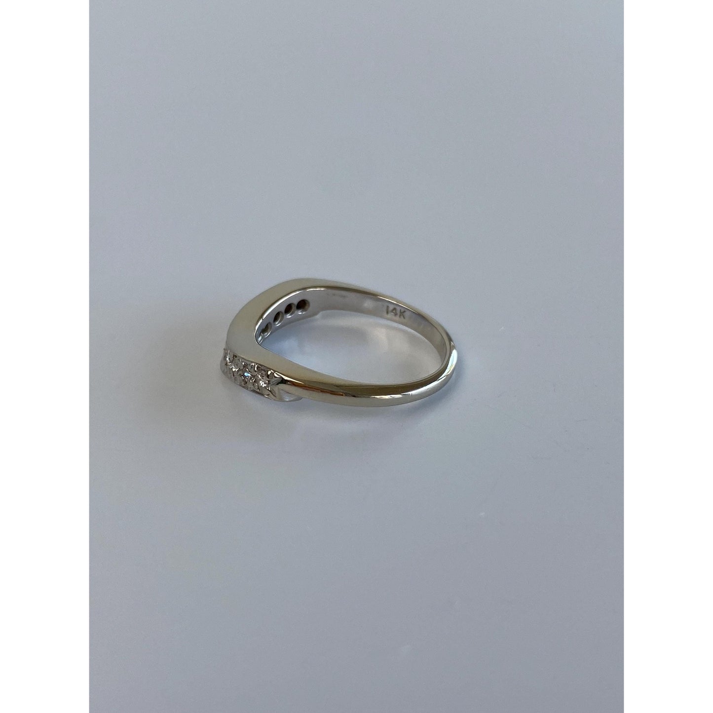 Vintage Solid 14k White Gold Diamond Wavy Ring Band - Size 5