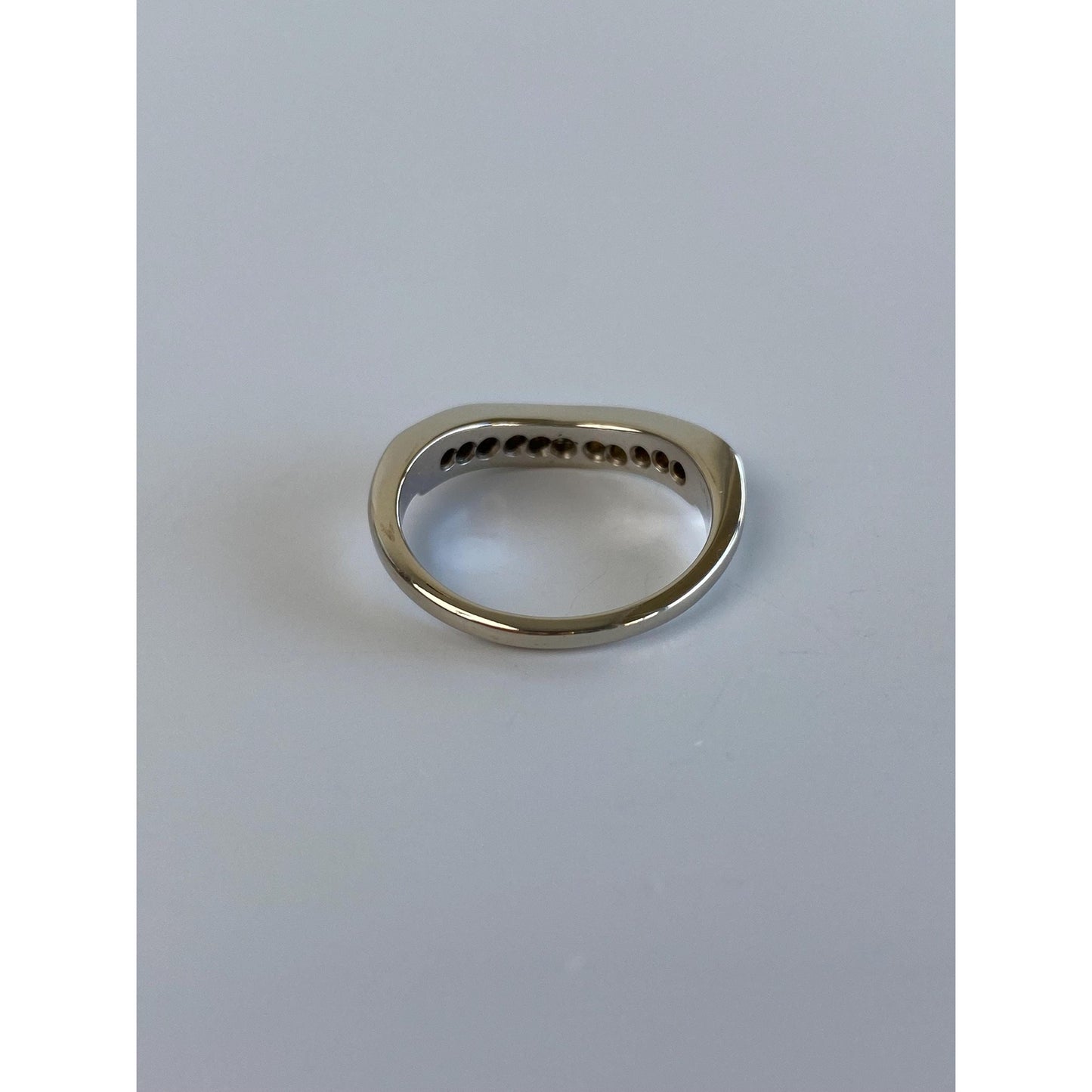 Vintage Solid 14k White Gold Diamond Wavy Ring Band - Size 5