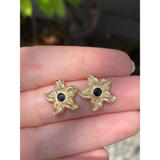 Vintage Solid 14k Yellow Gold Dark Blue Spinel Flower Stud Earrings