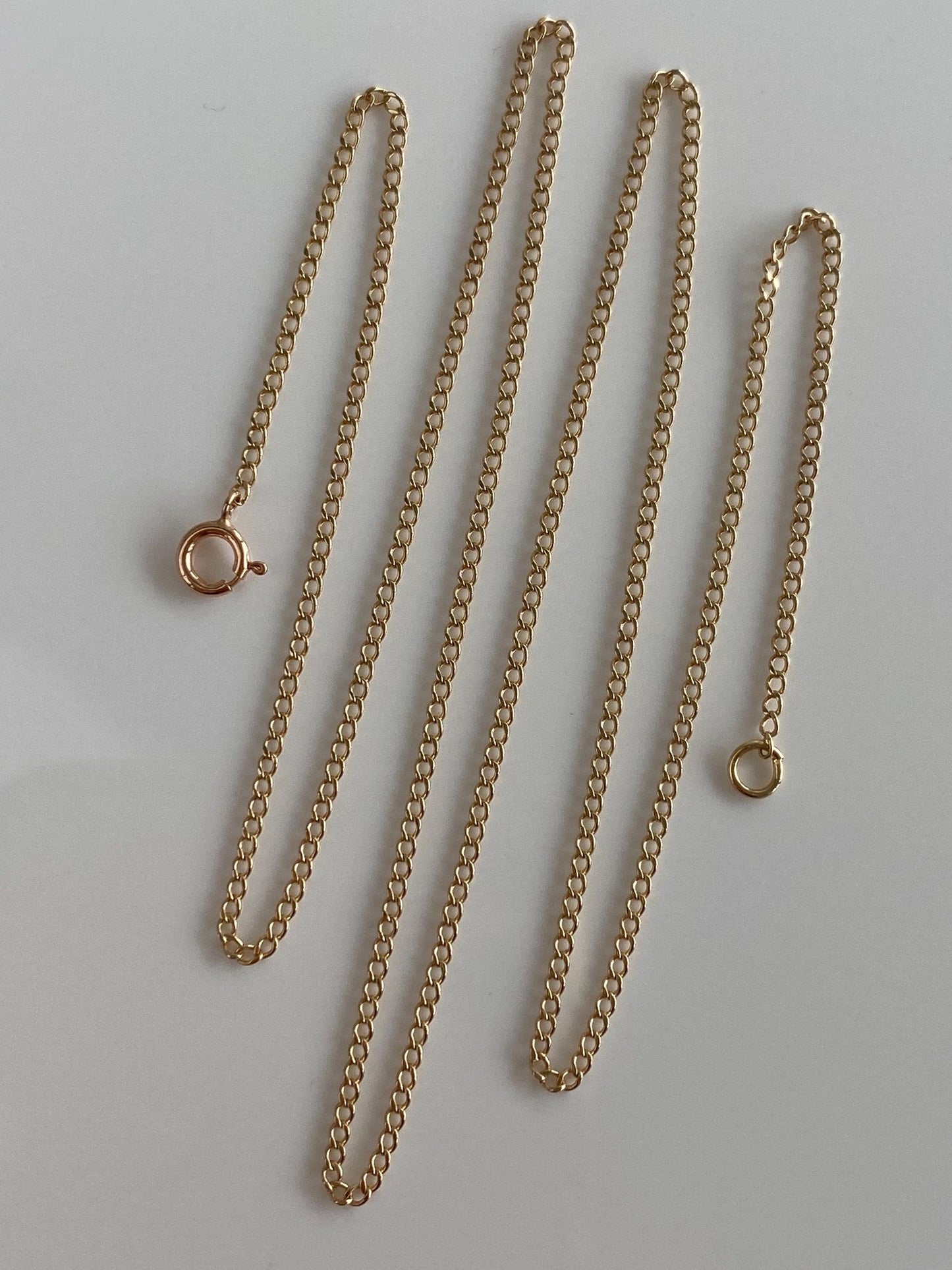 Vintage Solid 14k Yellow Gold Dainty Curb Chain Necklace - 19.5 inches