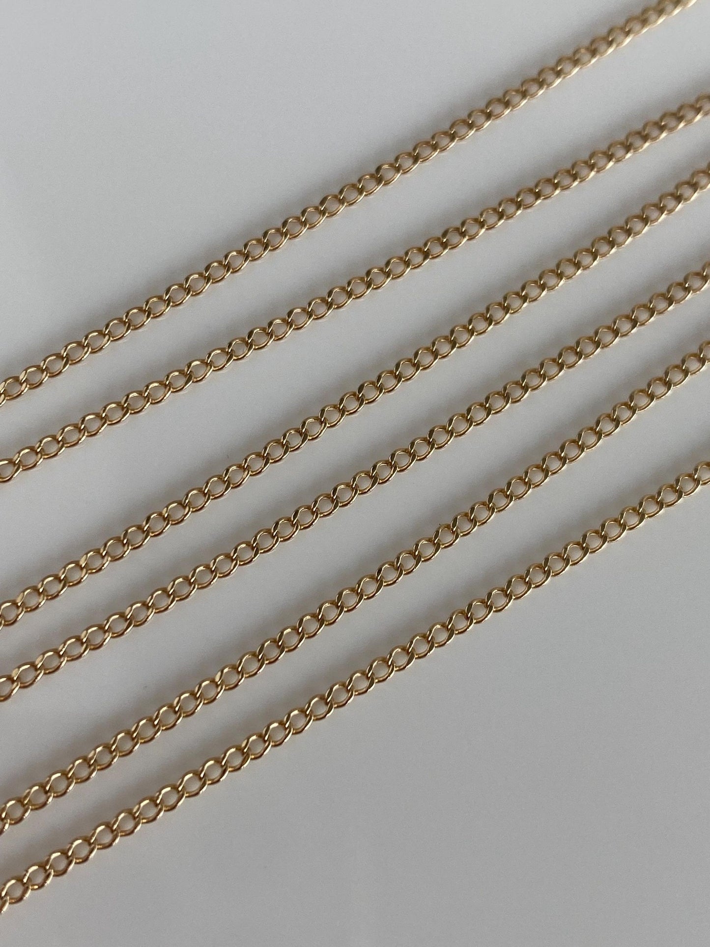 Vintage Solid 14k Yellow Gold Dainty Curb Chain Necklace - 19.5 inches