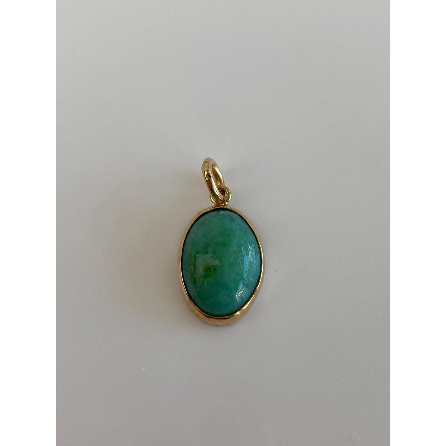 Vintage Solid 14k Yellow Gold Aventurine Charm