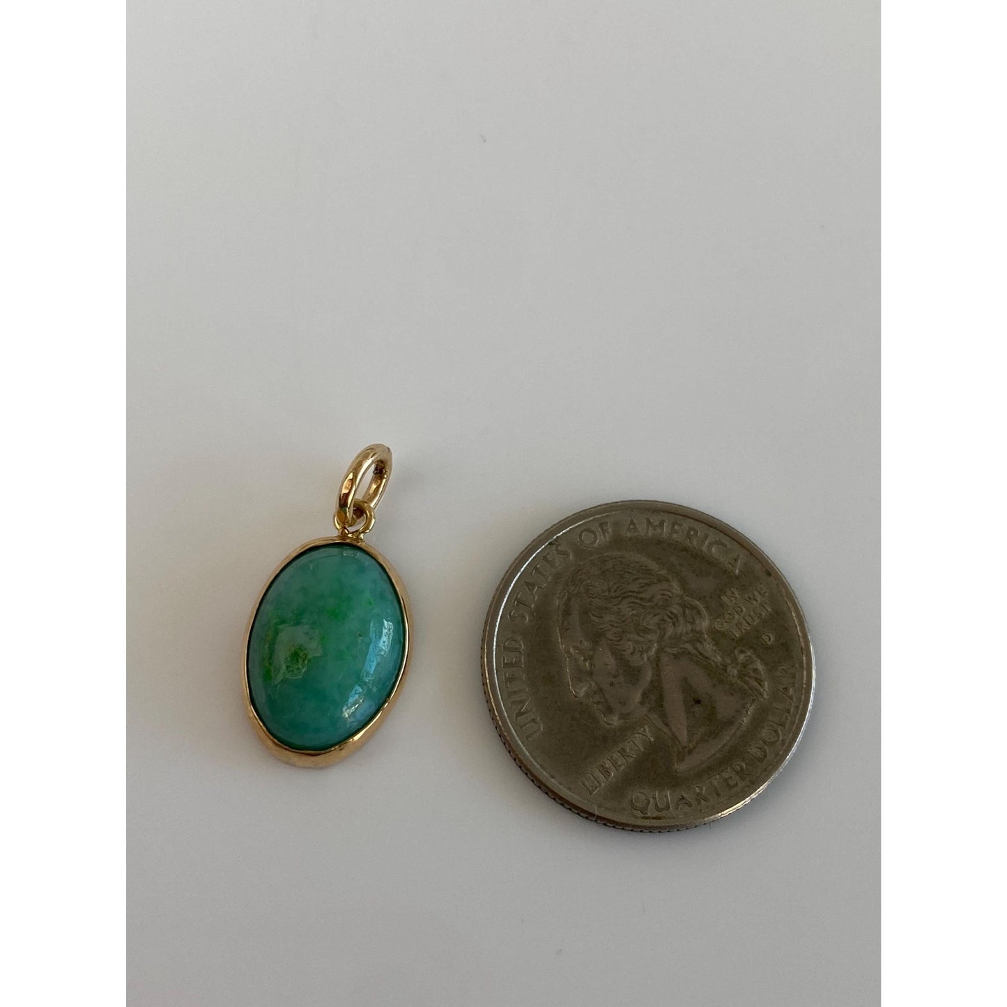 Vintage Solid 14k Yellow Gold Aventurine Charm