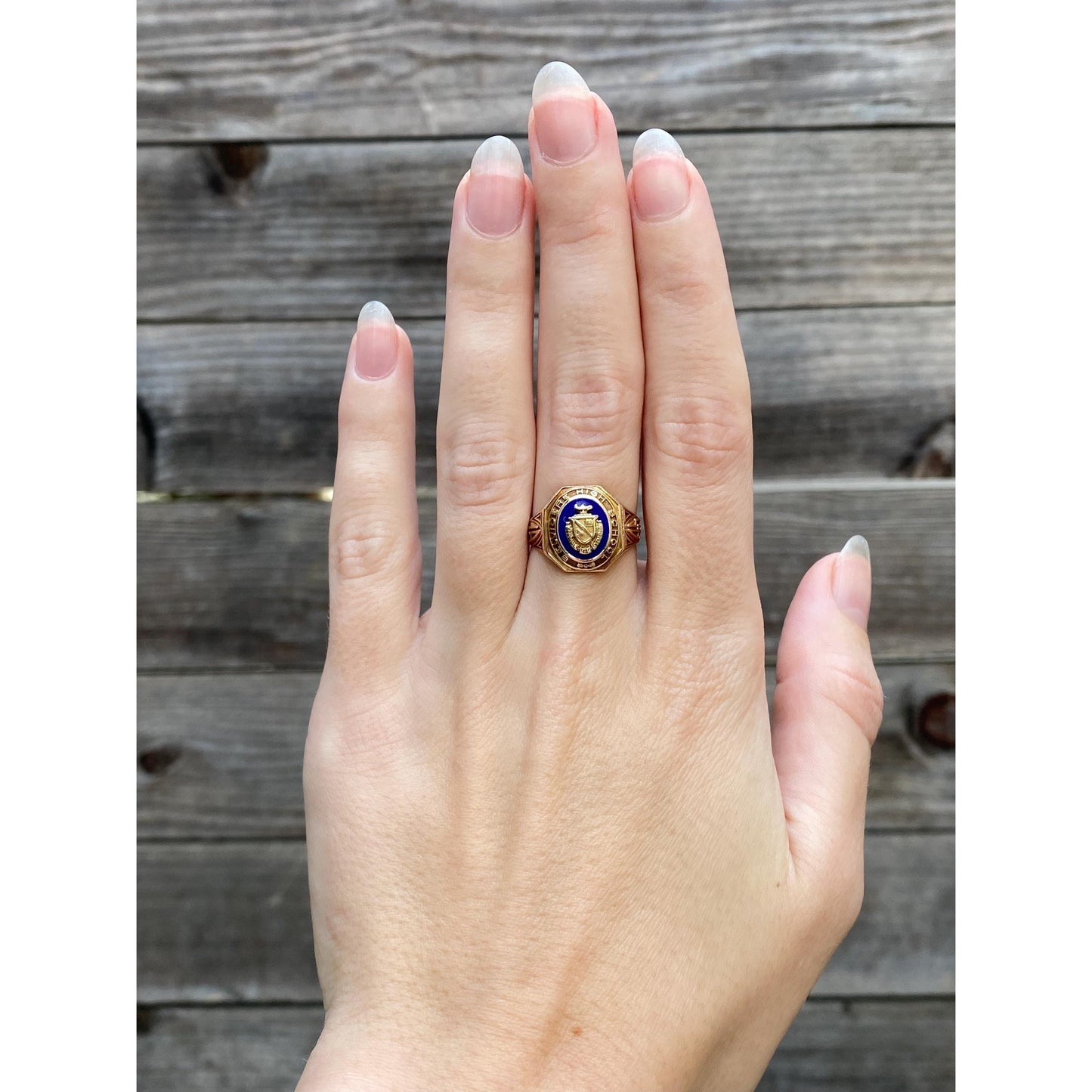 Vintage Solid 10k Yellow Gold Blue Enamel Class Ring - Size 6.25