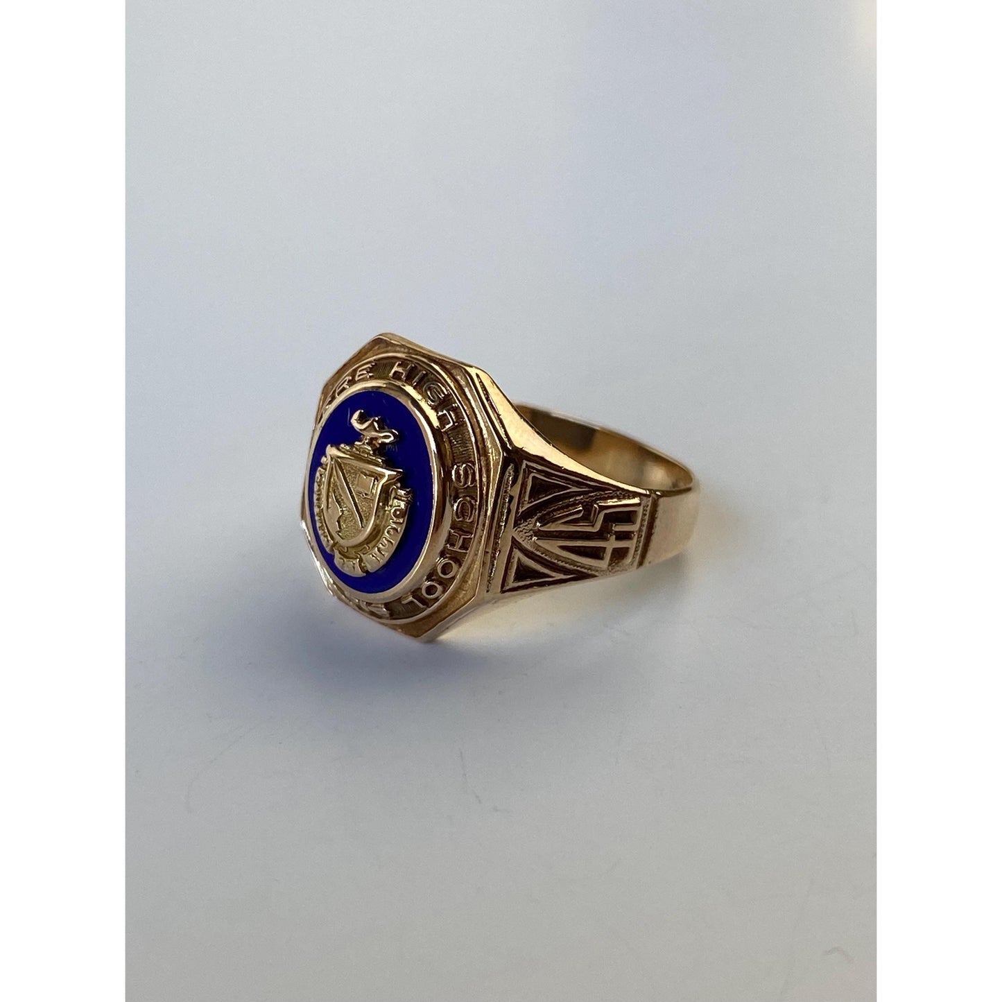 Vintage Solid 10k Yellow Gold Blue Enamel Class Ring - Size 6.25