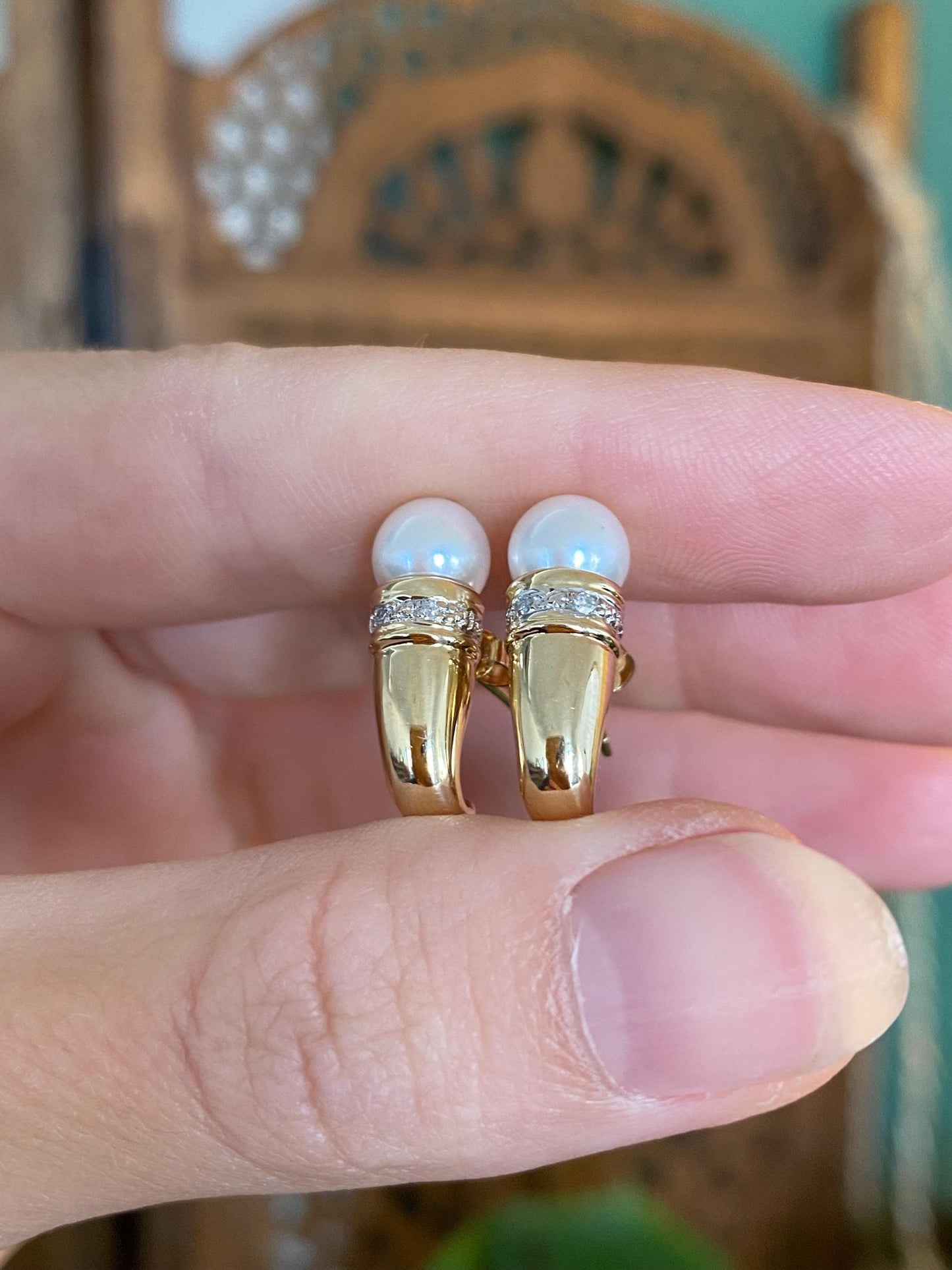Vintage 14k Yellow Gold Diamond Pearl Talon Drop Earrings