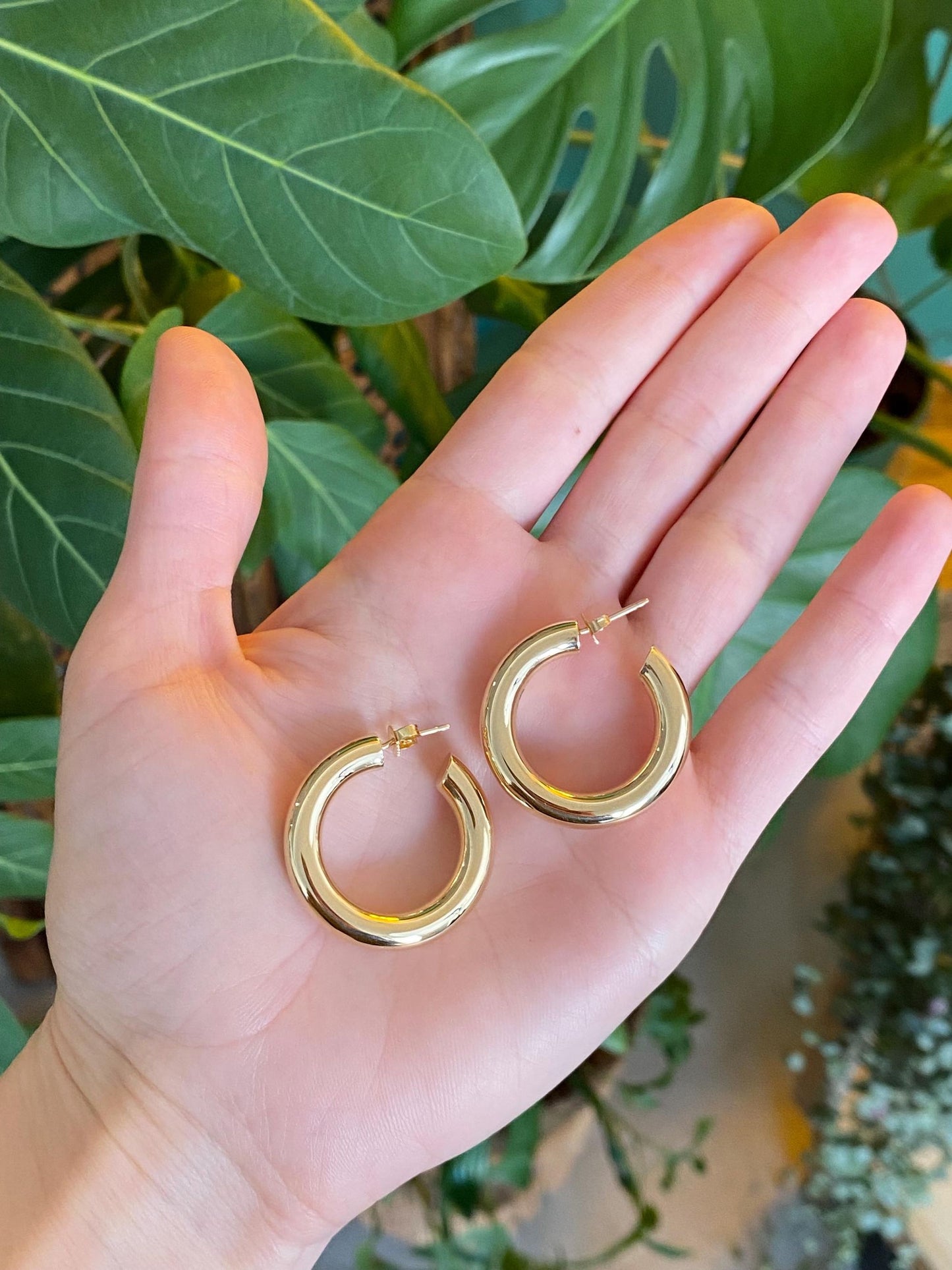 Vintage 14k Yellow Gold Chunky Hoop Earrings