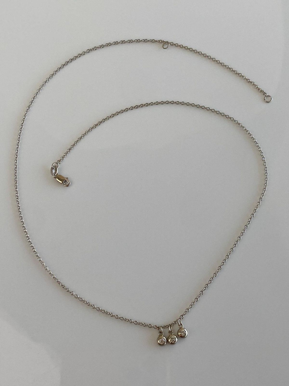 Vintage Solid 14k White Gold Diamond Droplets Cable Chain Necklace - 18.25 inches