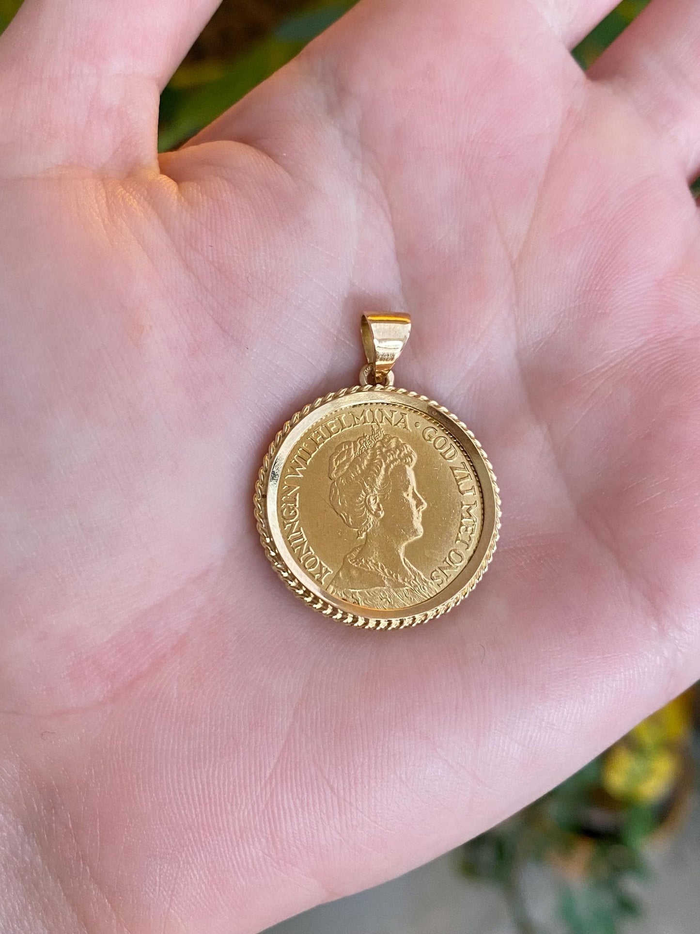 Vintage Solid 22k Yellow Gold 1917 Netherlands Gold Coin in 14k Frame Charm