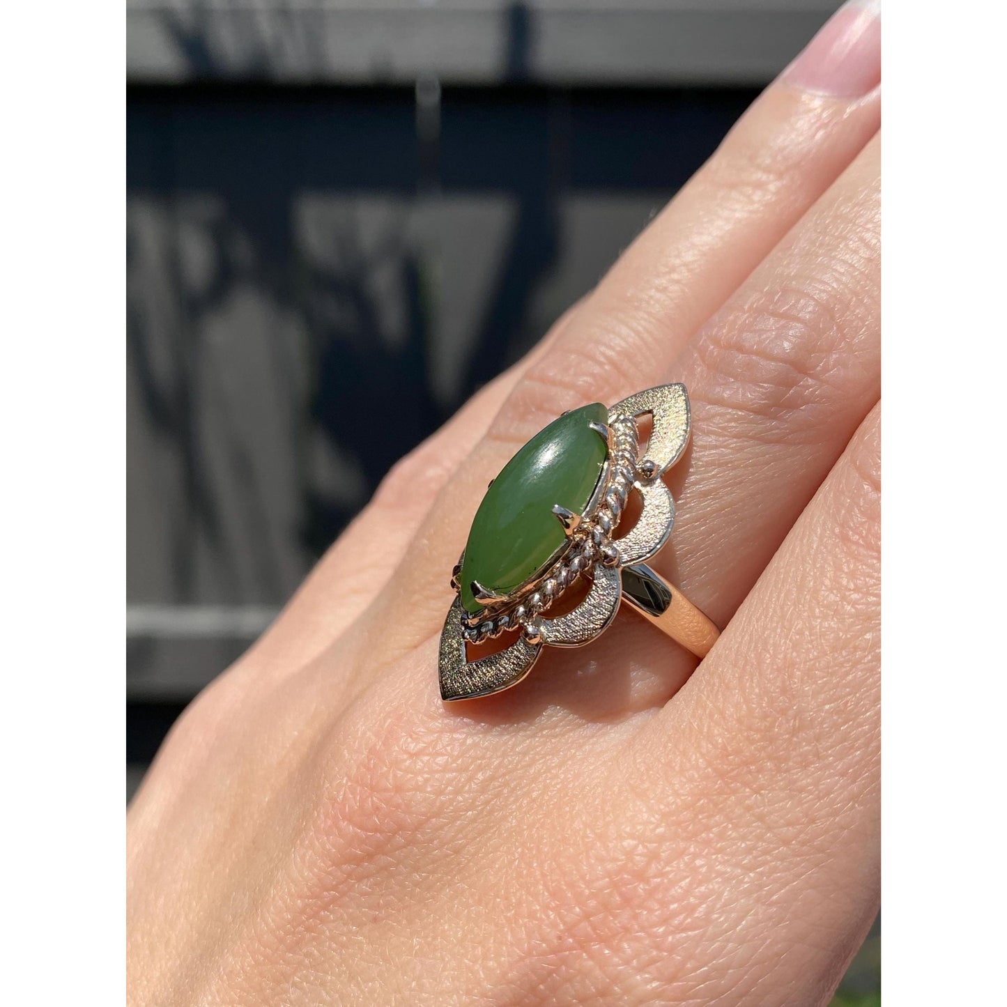 Solid 10k Yellow Gold Nephrite Ring - Size 6.5