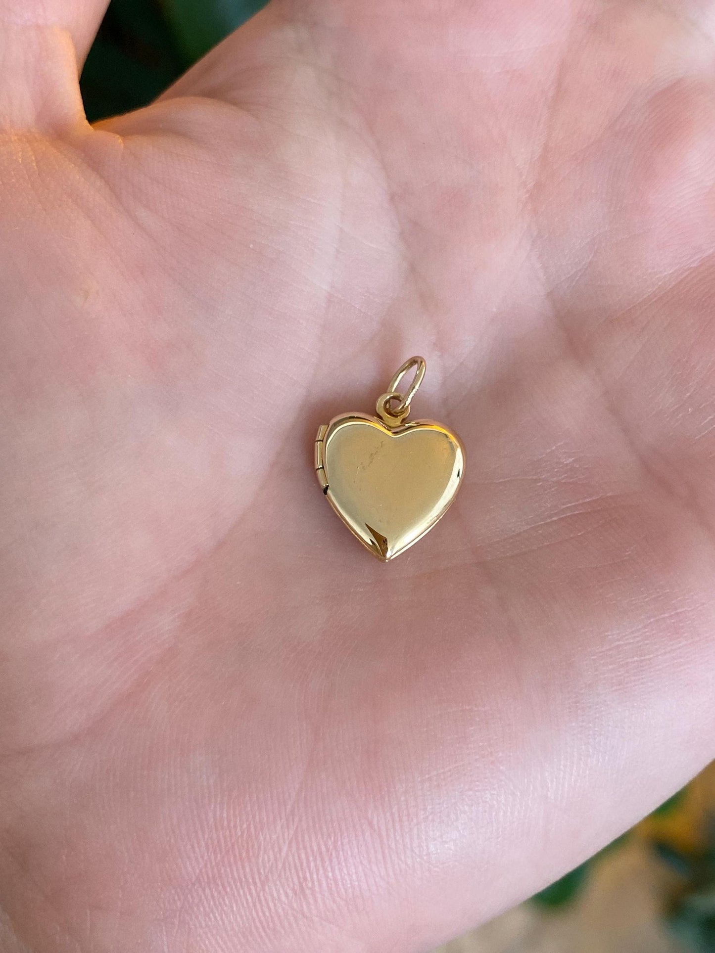 Vintage Solid 14k Yellow Gold Heart Locket Charm