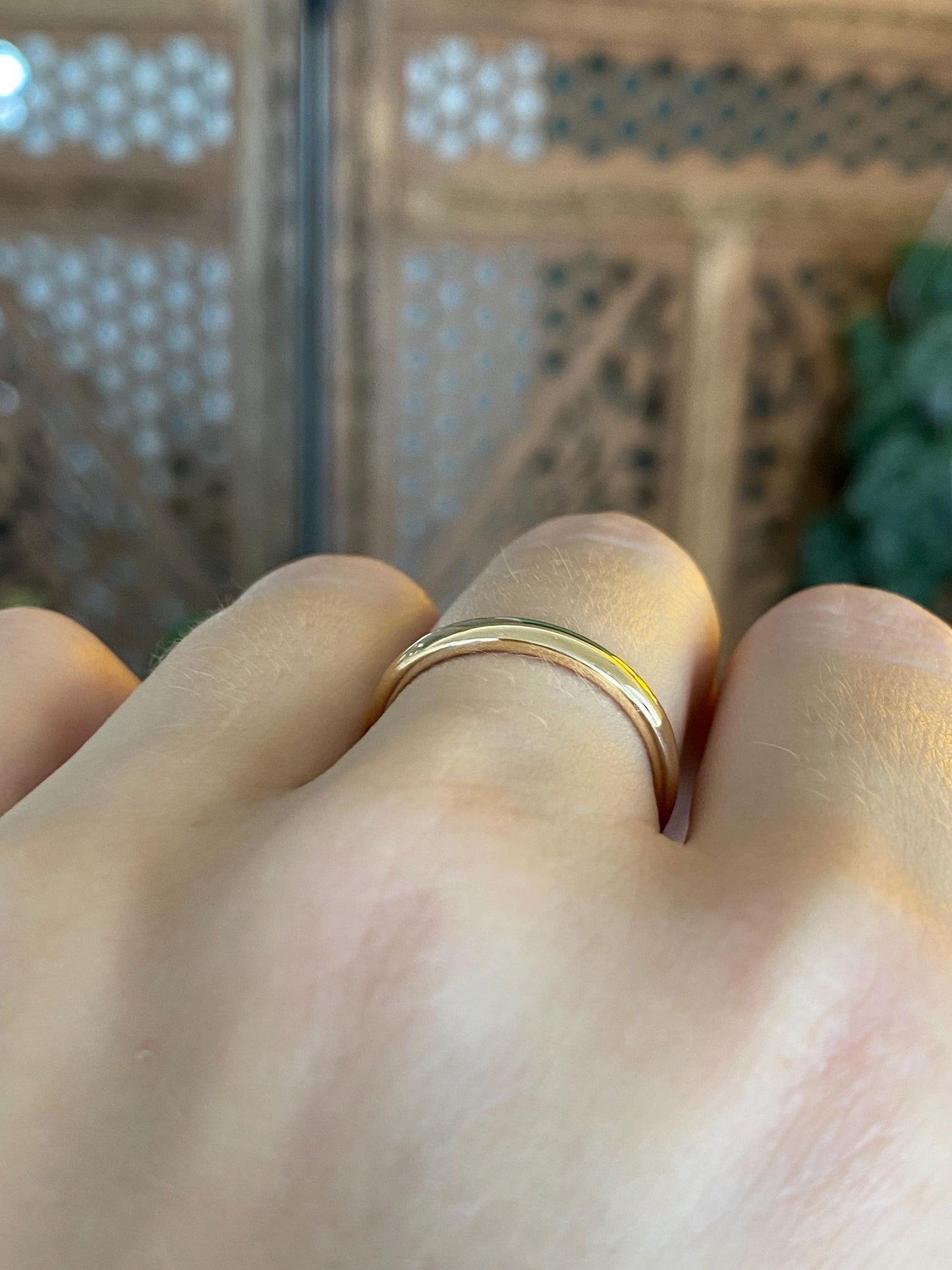 Vintage Solid 18k Yellow Gold Ring Band - Size 6.75