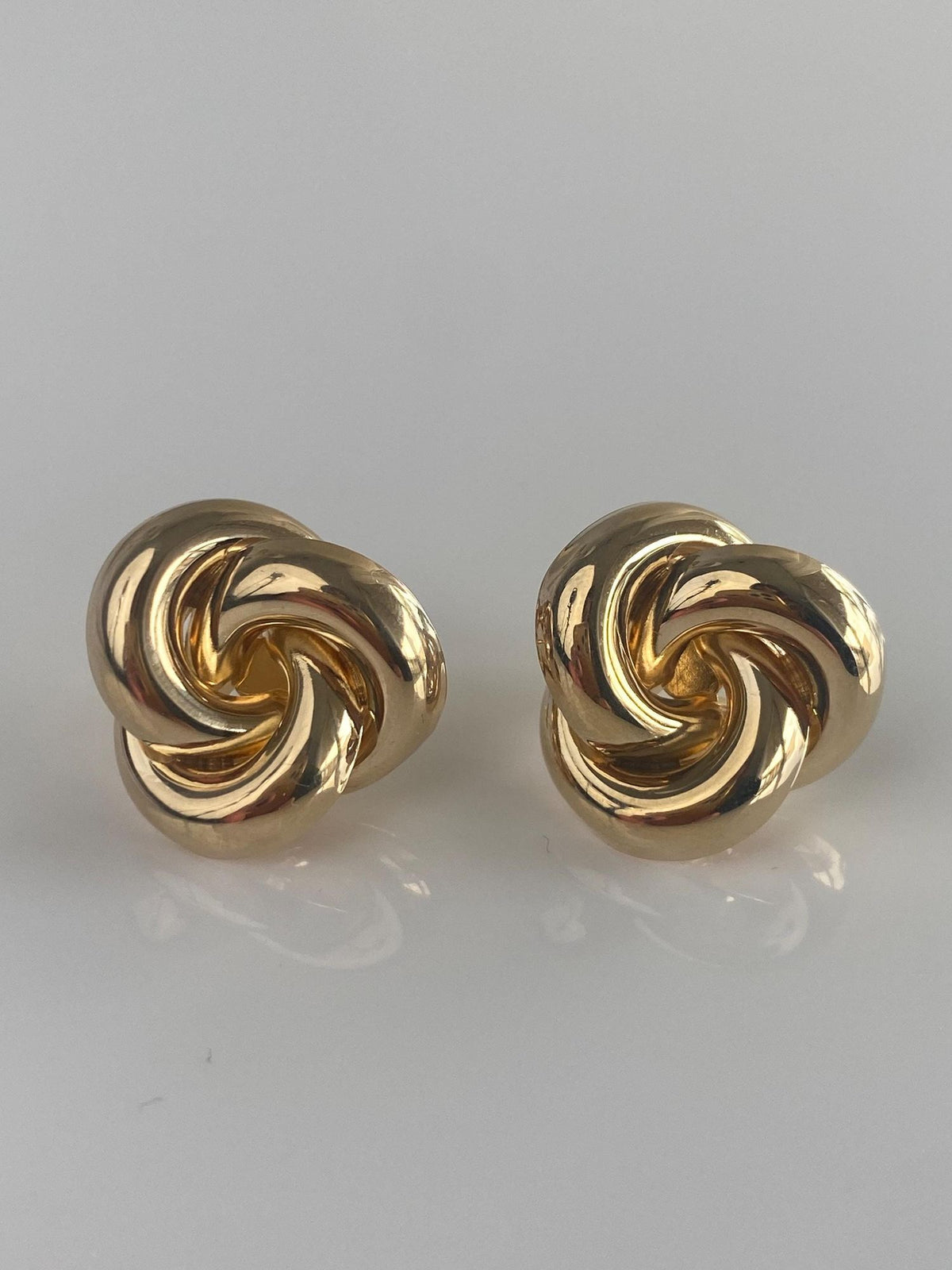 Vintage Solid 14k Yellow Gold Knot Drop Earrings