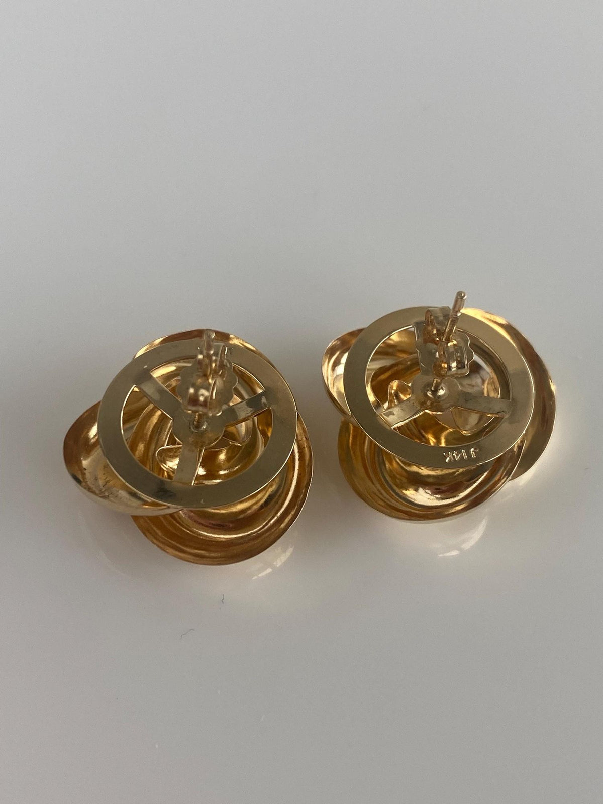 Vintage Solid 14k Yellow Gold Knot Drop Earrings
