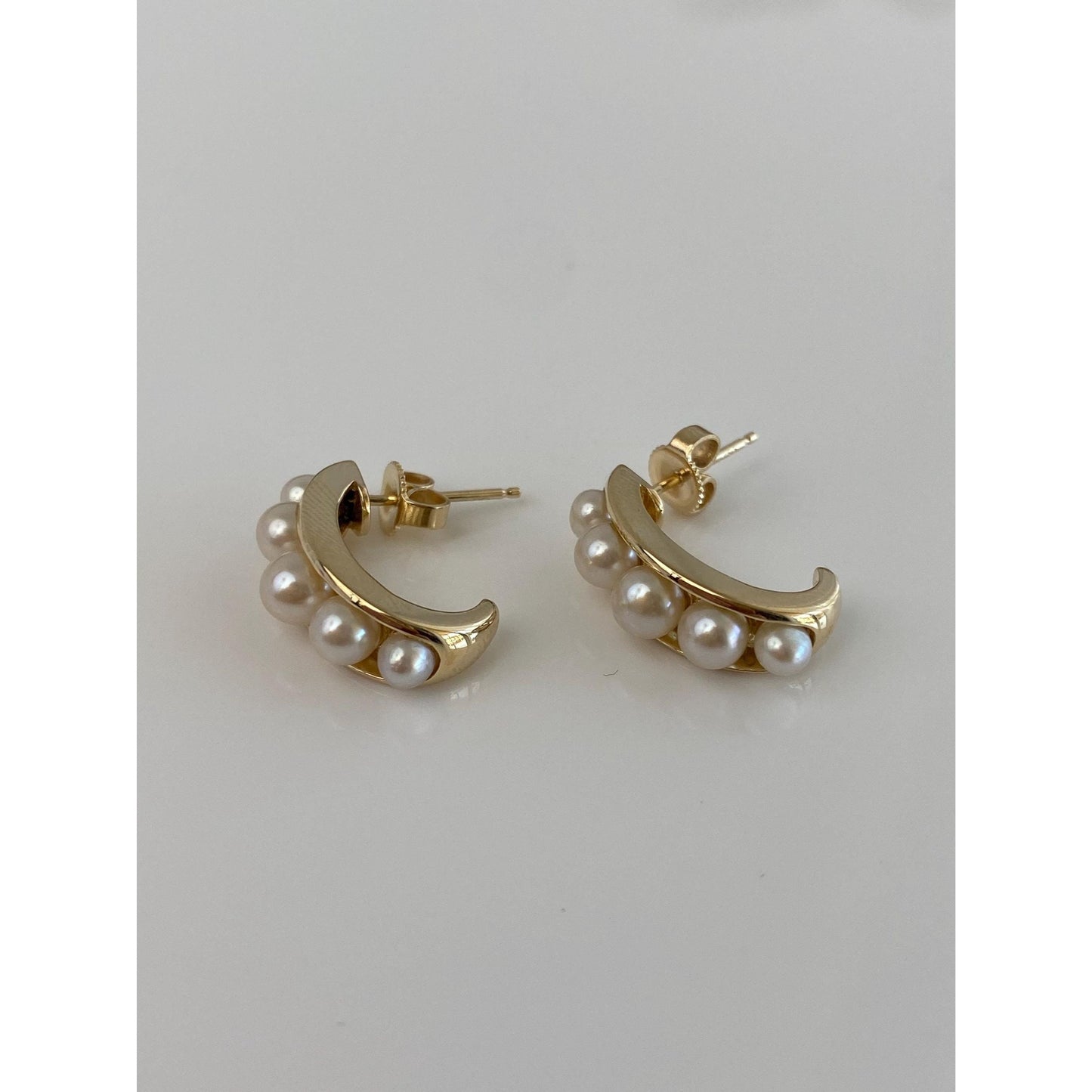 Vintage Solid 14k Yellow Gold Pearls Drop Earrings