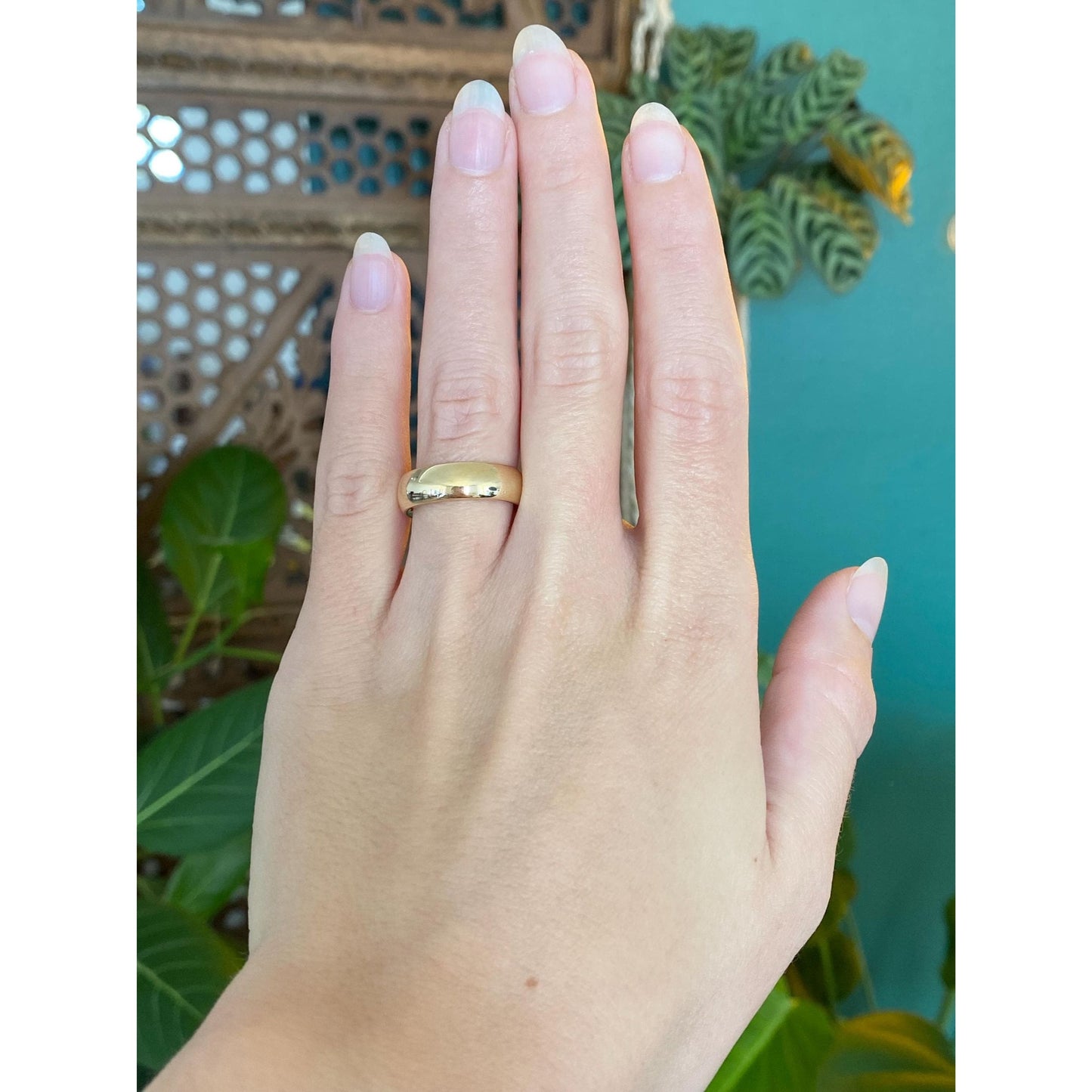 Vintage Solid 10k Yellow Gold Ring Band - Size 5.75