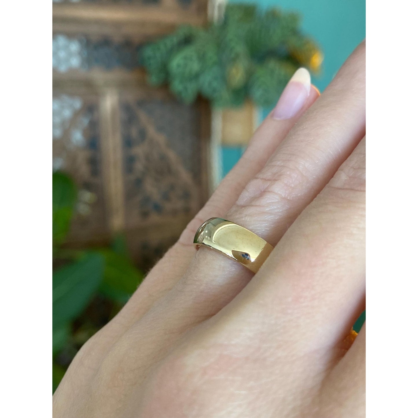 Vintage Solid 10k Yellow Gold Ring Band - Size 5.75