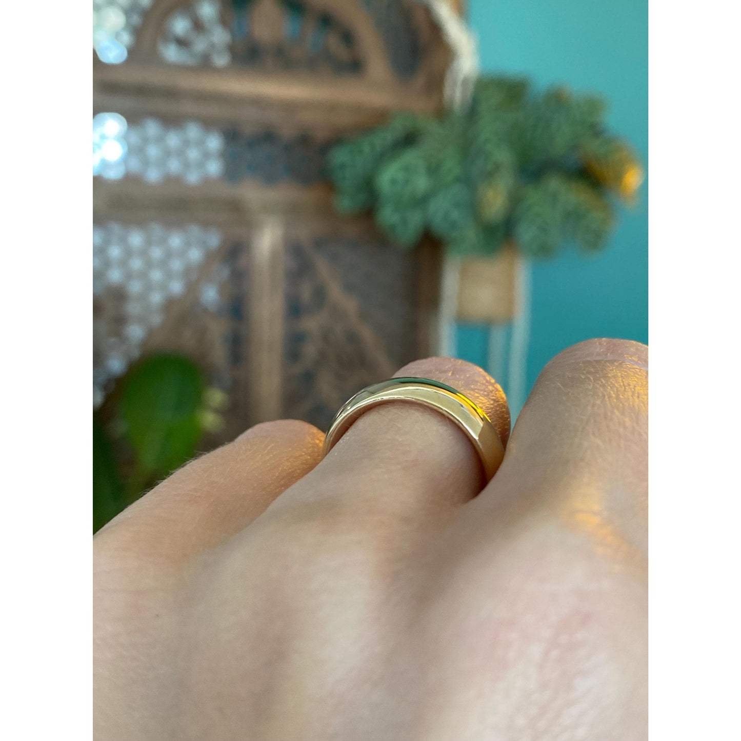 Vintage Solid 10k Yellow Gold Ring Band - Size 5.75