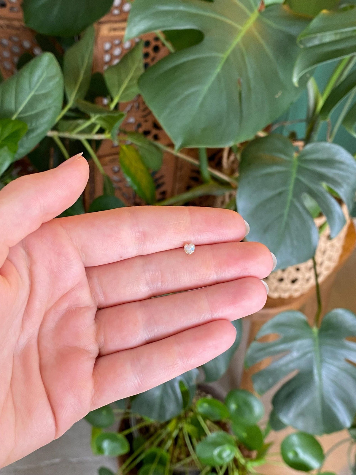 Vintage Solid 10k Yellow Gold Opal Heart SINGLE Stud Earring