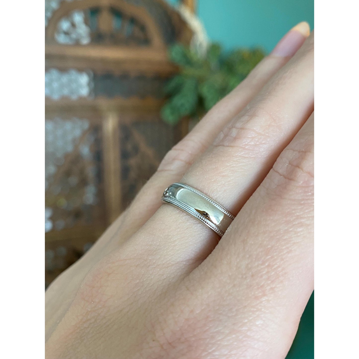 Vintage Solid 14k White Gold Milgrain Ring Band - Size 7.75