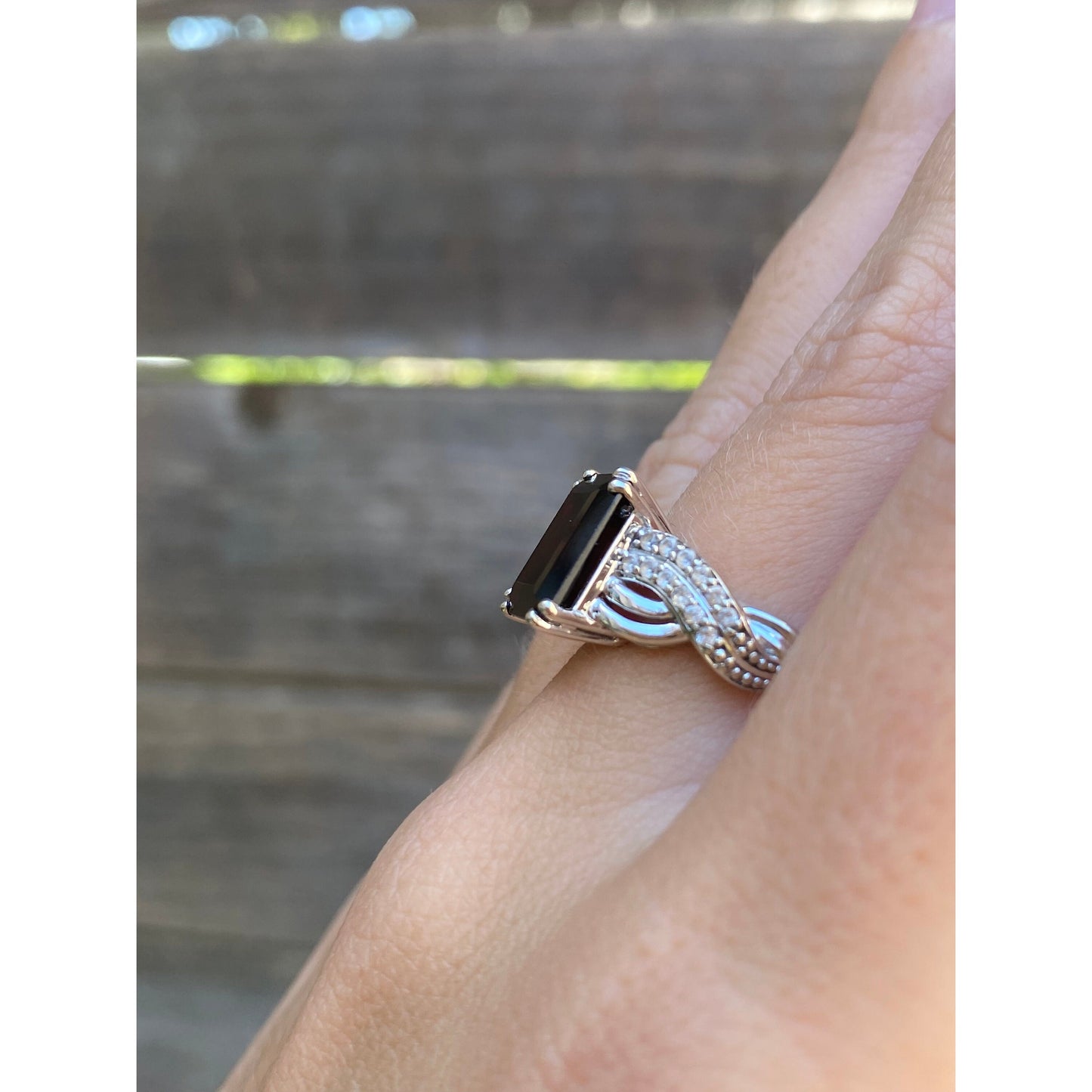 Vintage Solid 10k White Gold Garnet Clear Spinel Ring - Size 7