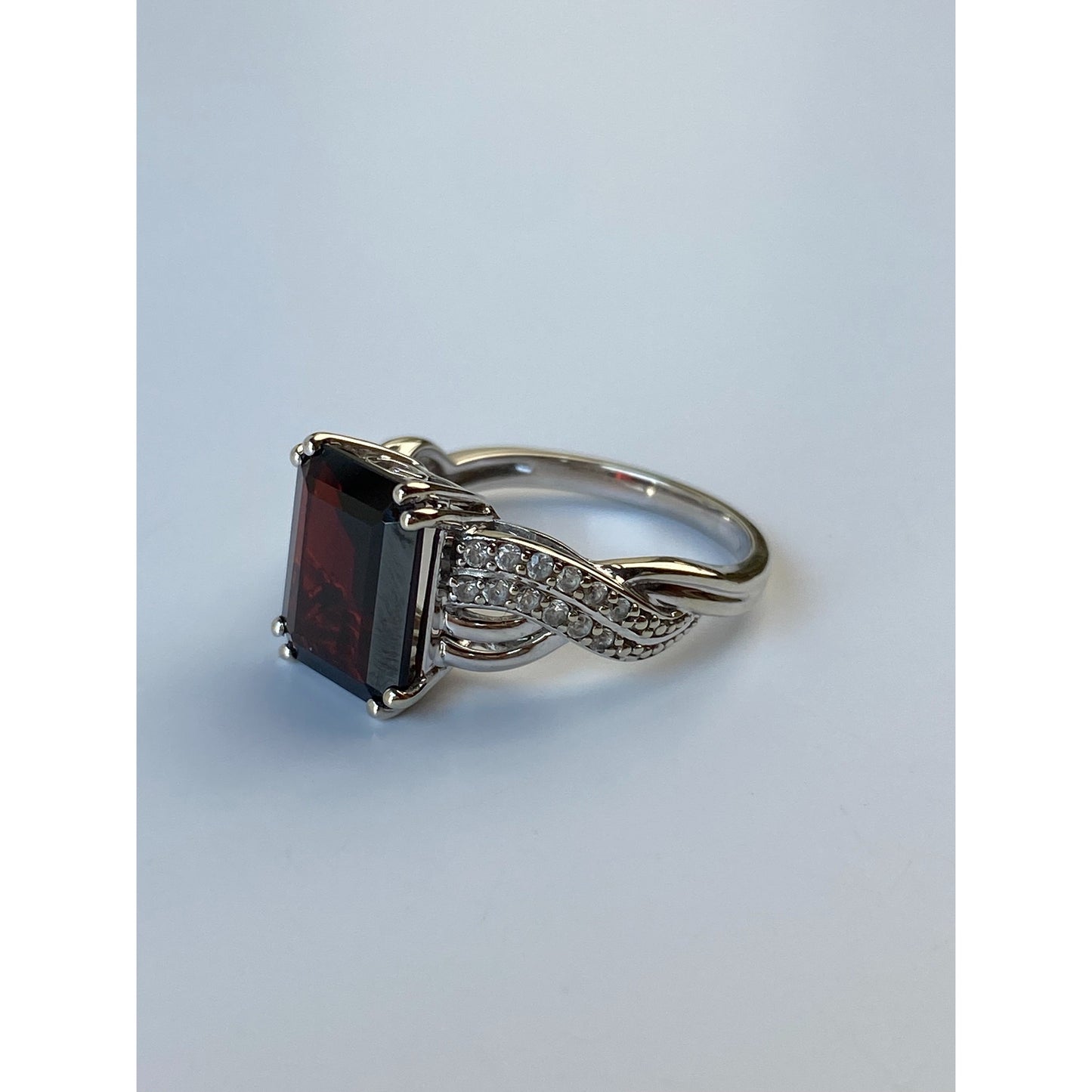 Vintage Solid 10k White Gold Garnet Clear Spinel Ring - Size 7