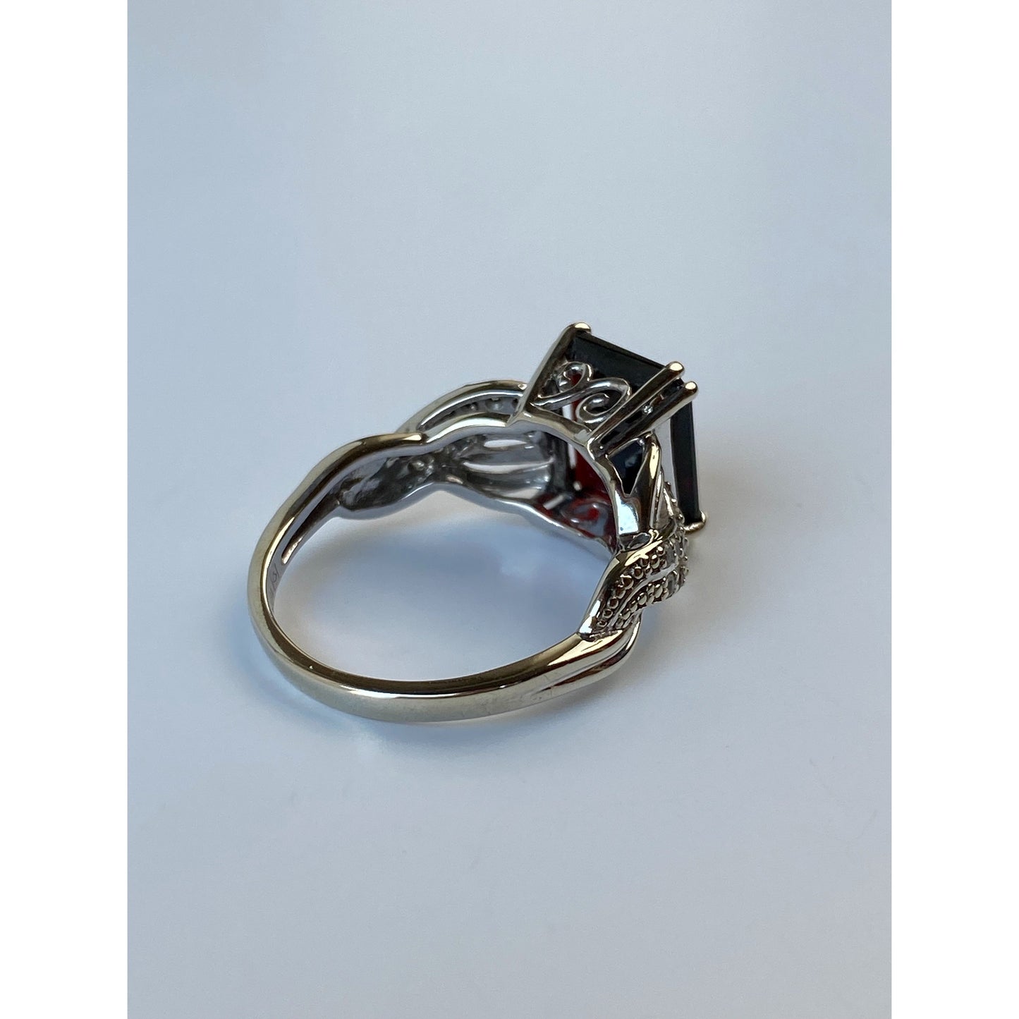 Vintage Solid 10k White Gold Garnet Clear Spinel Ring - Size 7