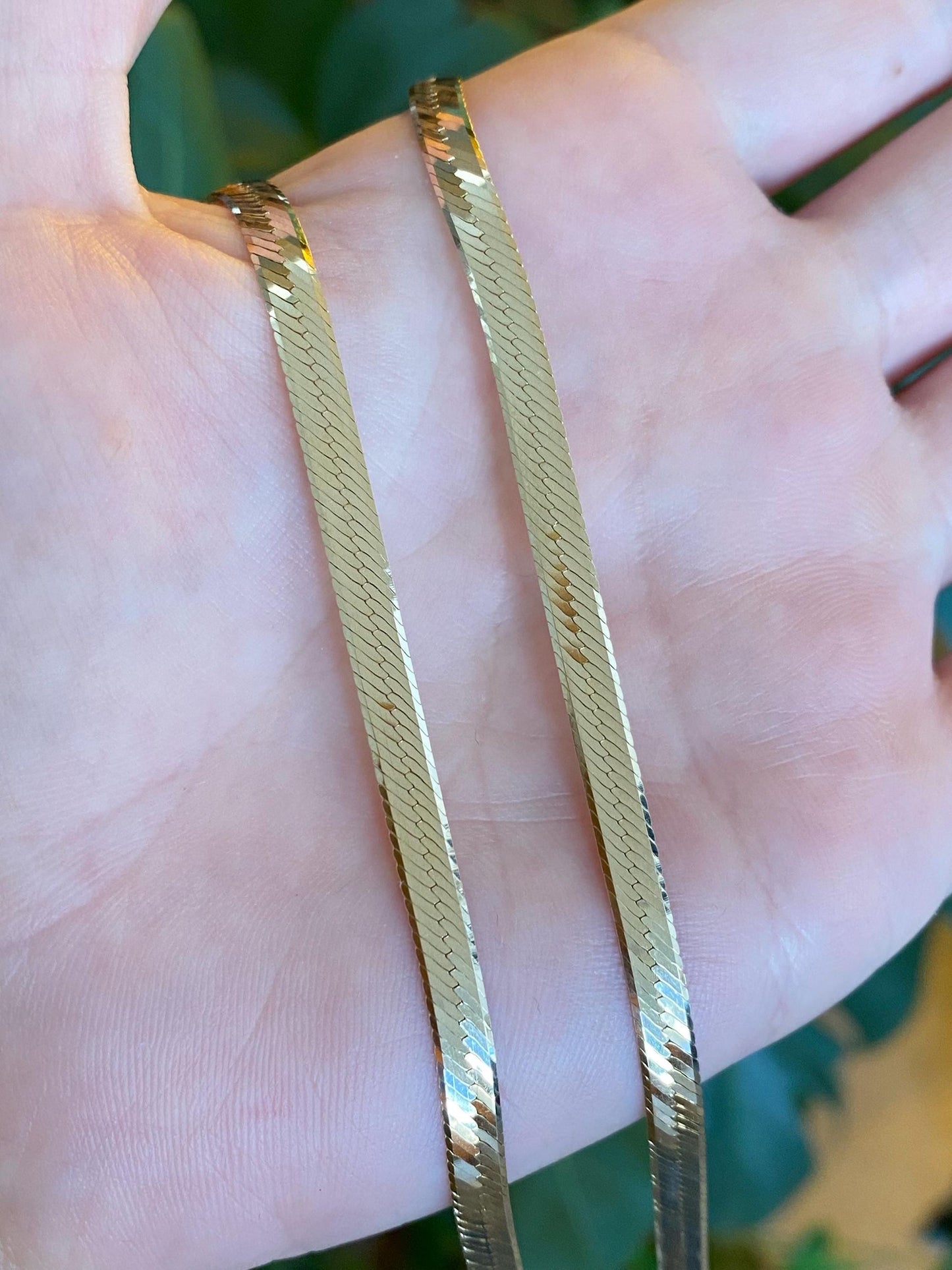 Vintage Solid 14k Yellow Gold Herringbone Chain Necklace - 19.75 inches