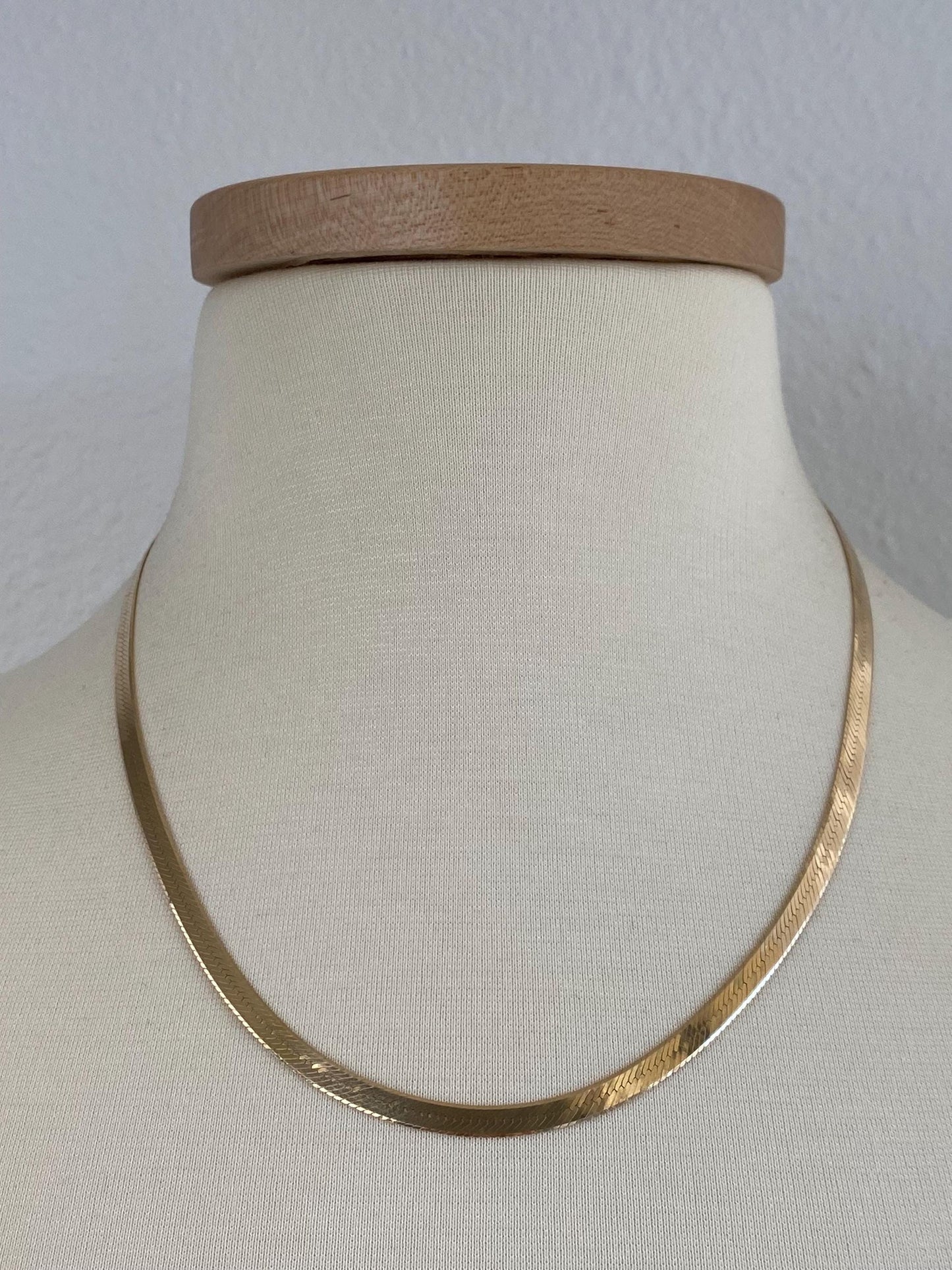Vintage Solid 14k Yellow Gold Herringbone Chain Necklace - 19.75 inches