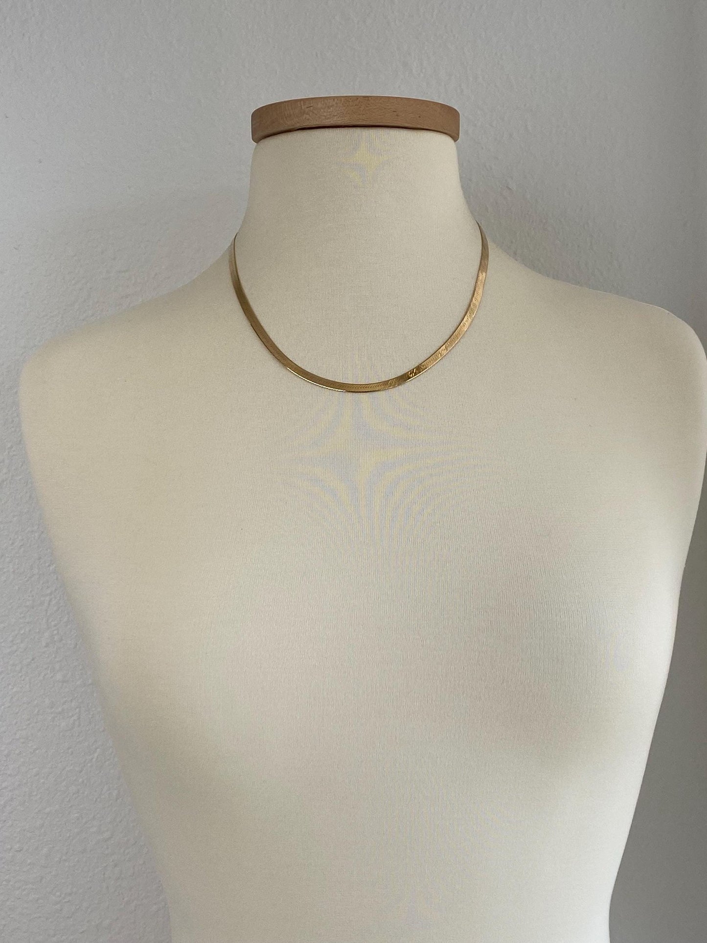 Vintage Solid 14k Yellow Gold Herringbone Chain Necklace - 19.75 inches