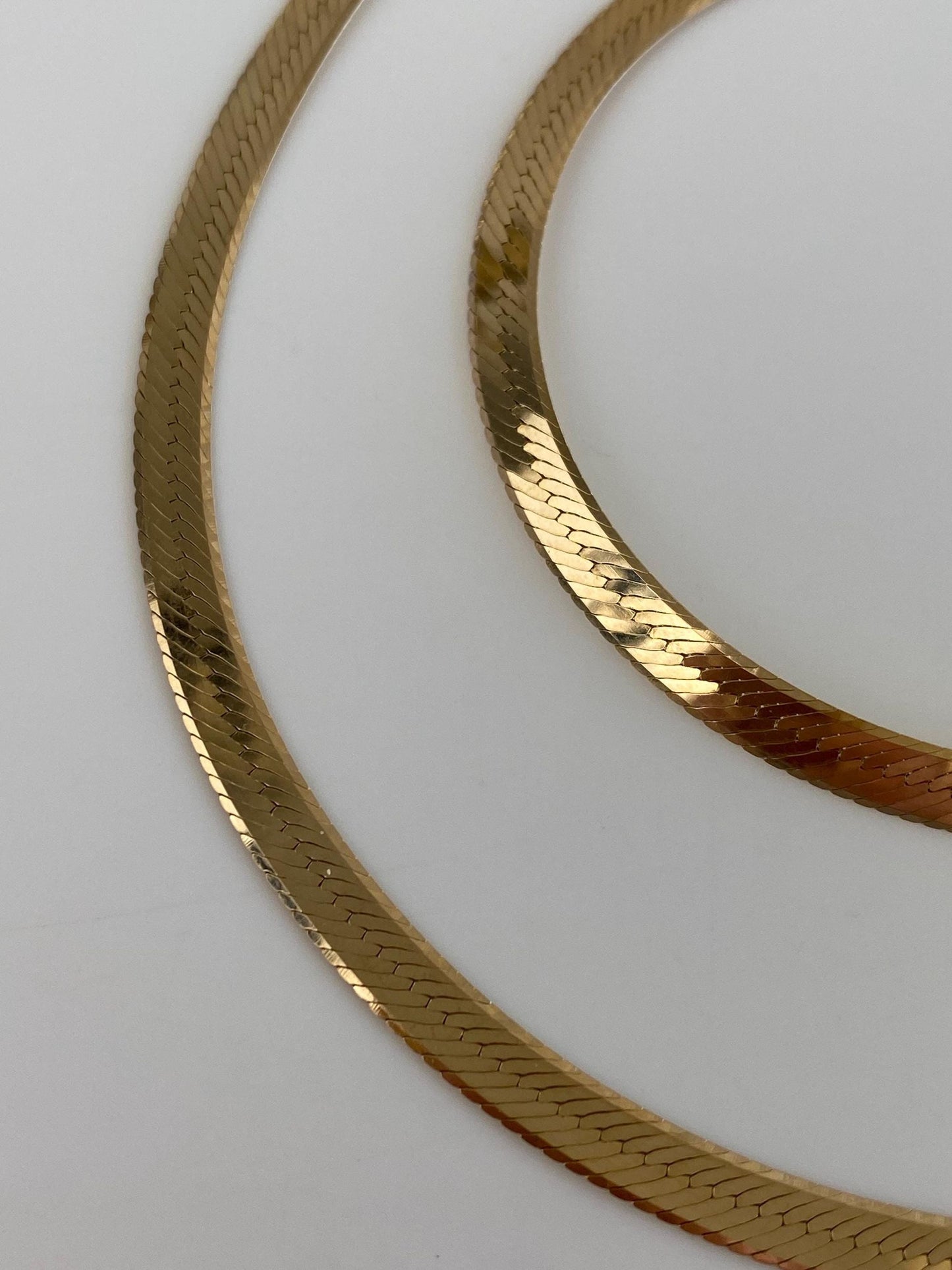 Vintage Solid 14k Yellow Gold Herringbone Chain Necklace - 19.75 inches