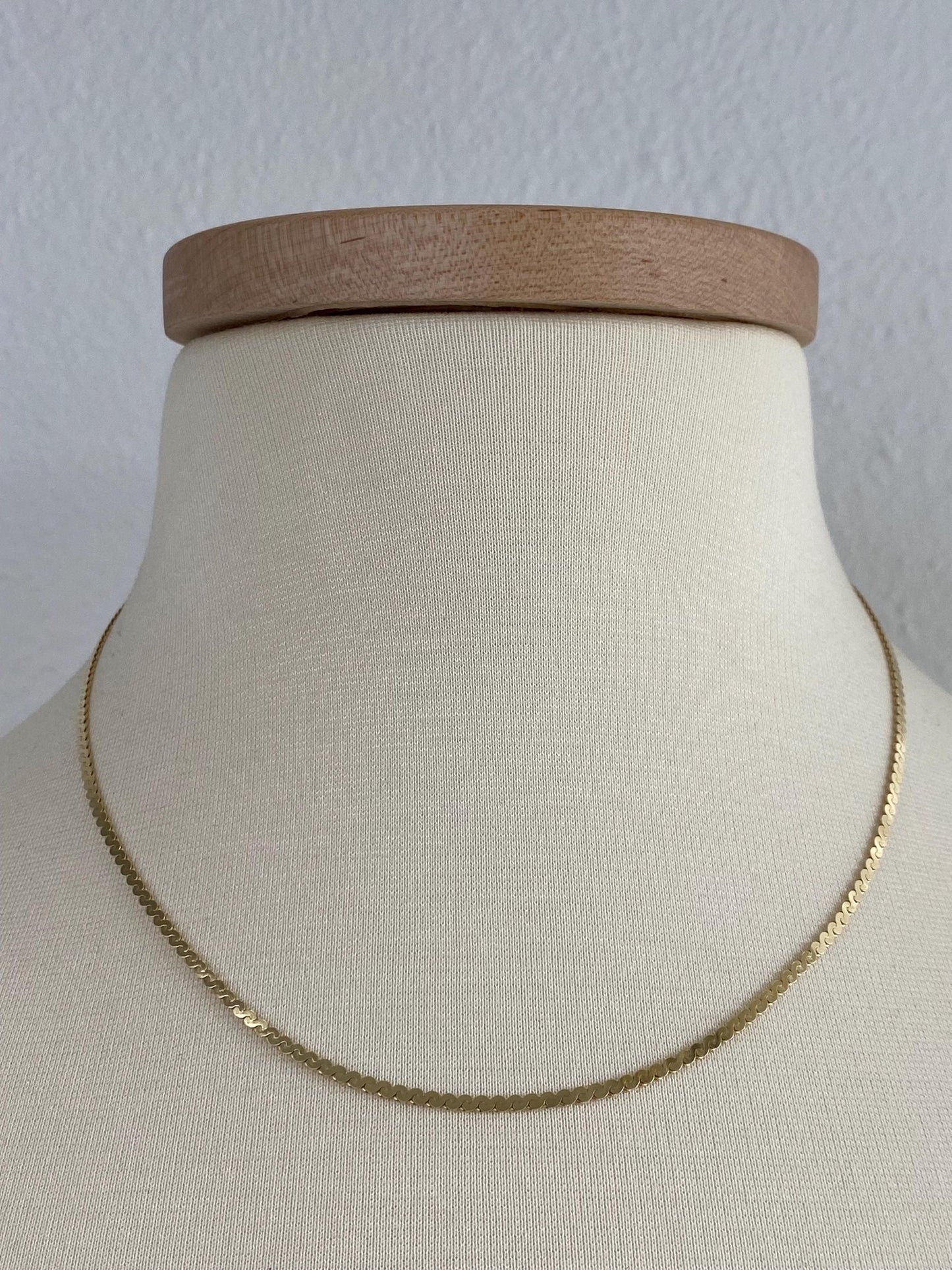 Vintage Solid 14k Yellow Gold Chunky Serpentine Chain Necklace - 18.25 inches