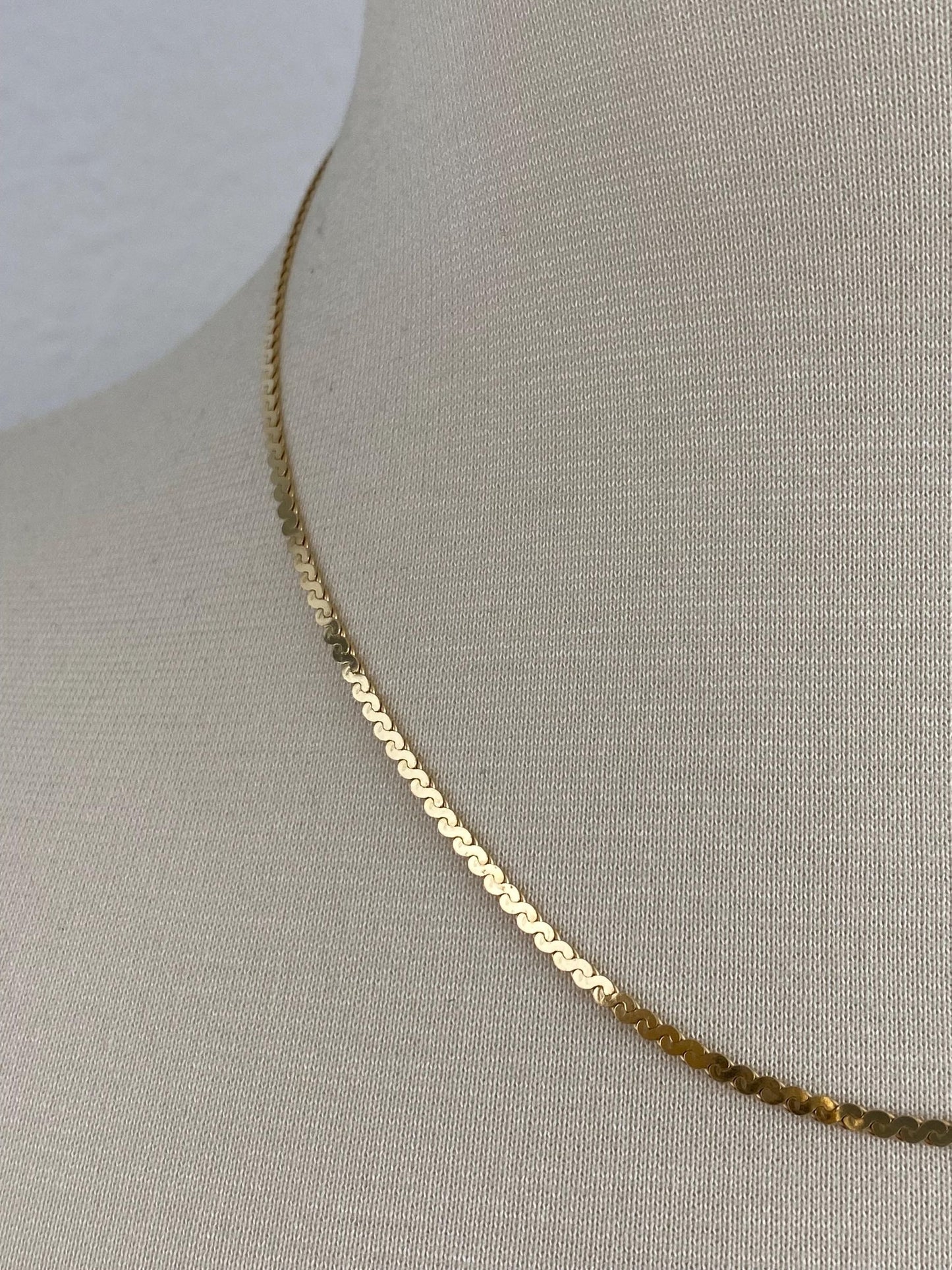 Vintage Solid 14k Yellow Gold Chunky Serpentine Chain Necklace - 18.25 inches