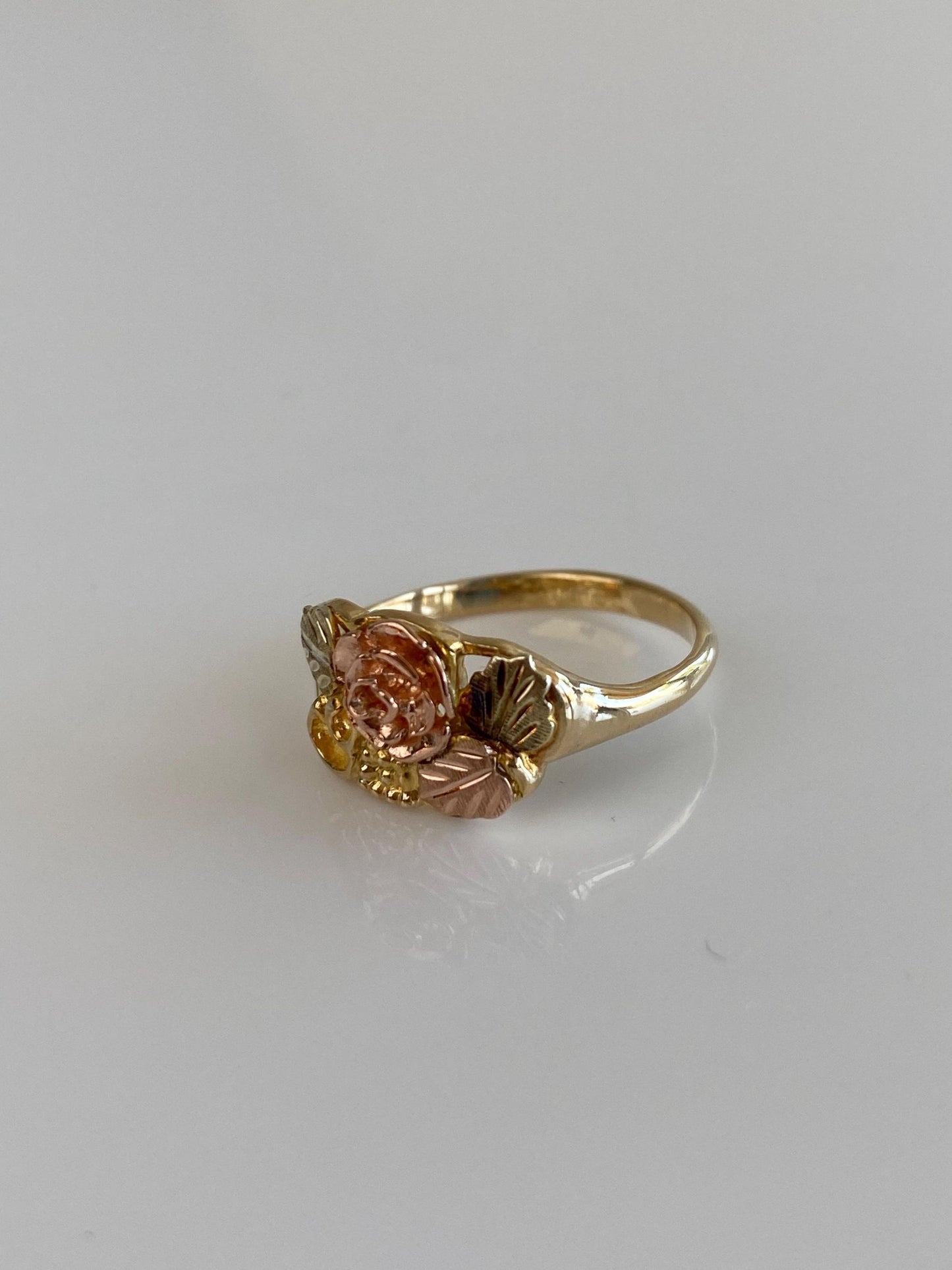 Solid 10k Black Hills Gold Flower Ring - Size 6.5