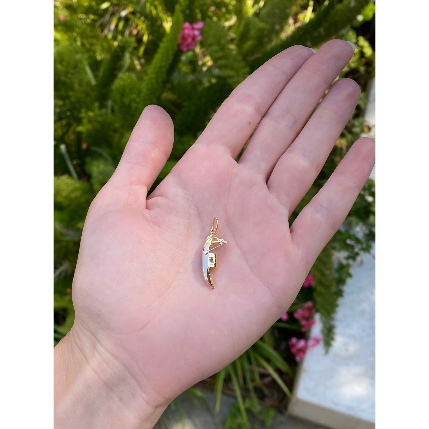 Vintage Solid 18k Yellow Gold Gondola Charm