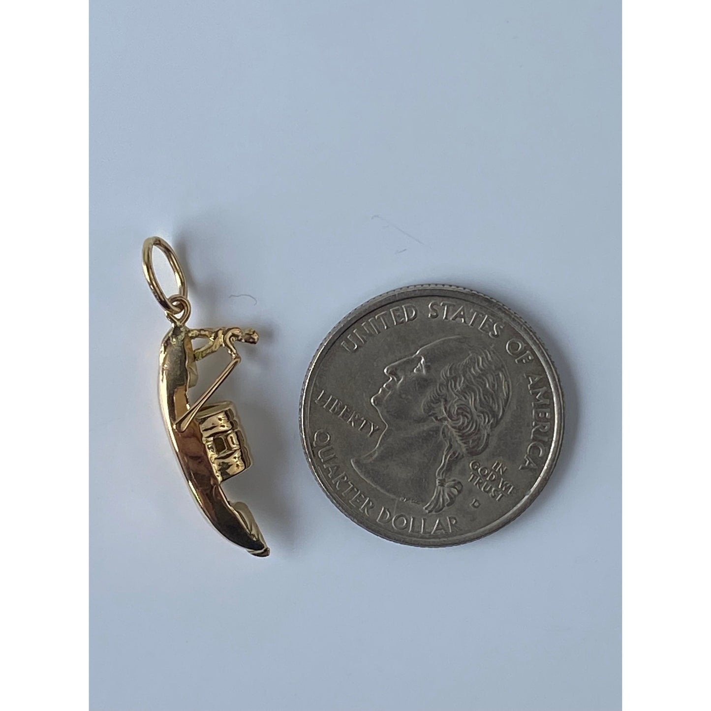 Vintage Solid 18k Yellow Gold Gondola Charm