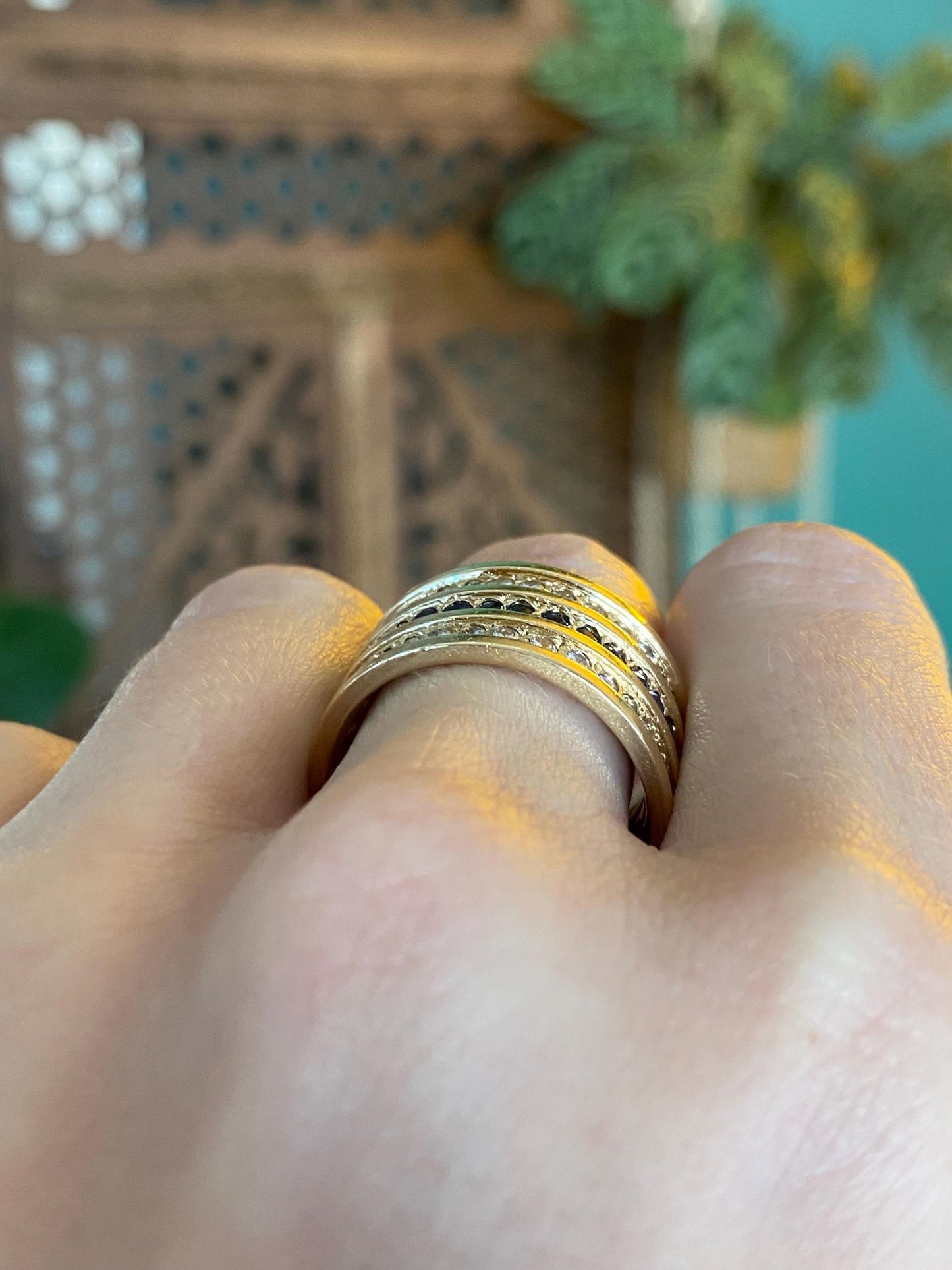 Vintage Solid 14k Yellow Gold Diamond Blue Sapphire Wide Ring Band - Size 8.5