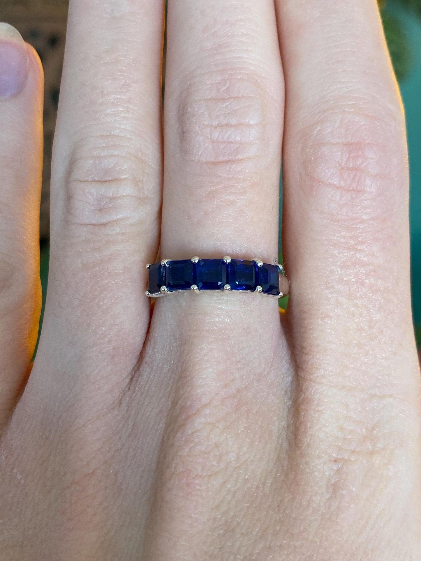 Vintage Solid 10k White Gold Blue Spinel Row Ring - Size 7