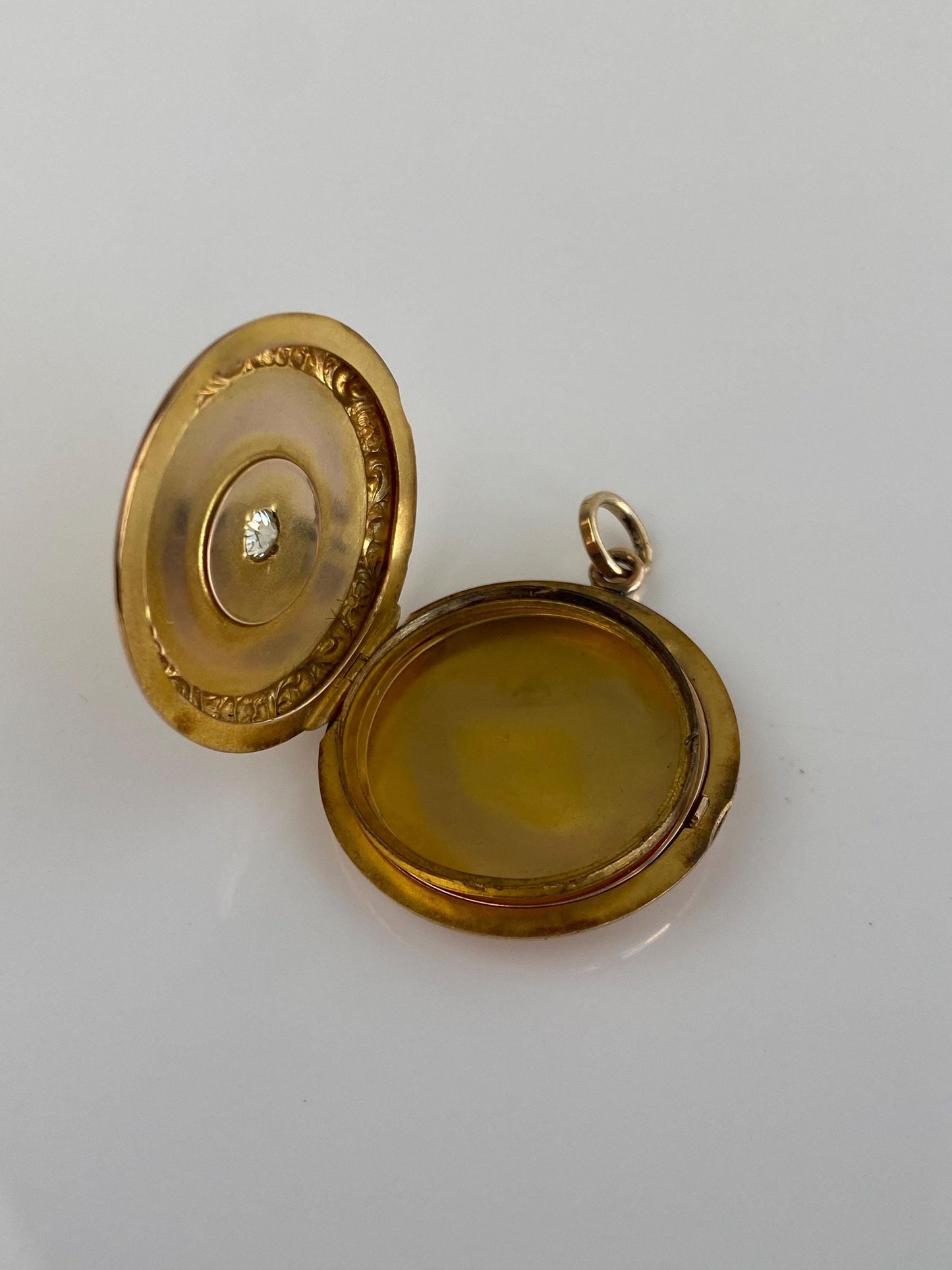 Vintage Solid 10k Yellow Gold Star Set Diamond Locket Charm