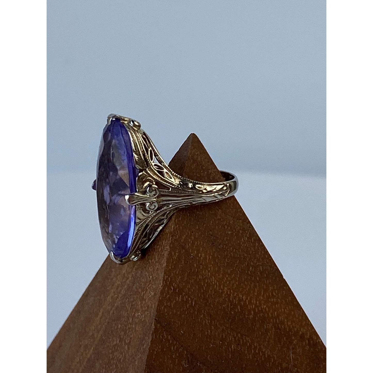 Solid 10k White Gold Purple Cubic Zirconia Ring - Size 2.25