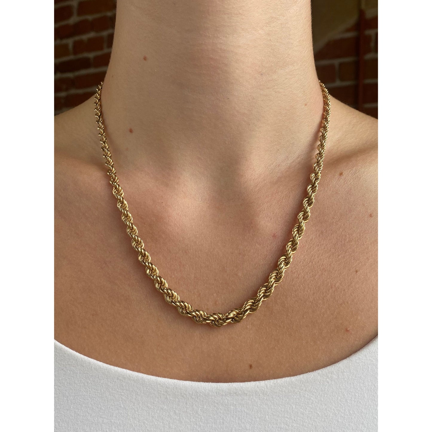 Vintage Solid 14k Yellow Gold Graduated Rope Chain Necklace - 18.5 inches