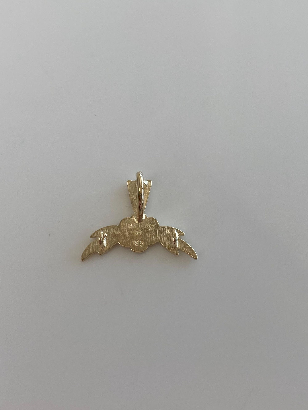 Vintage Solid 14k Yellow Gold Diamond Cut Floral Charm