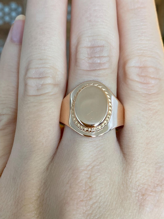 Vintage Solid 14k Rose Gold Signet Ring - Size 12.75