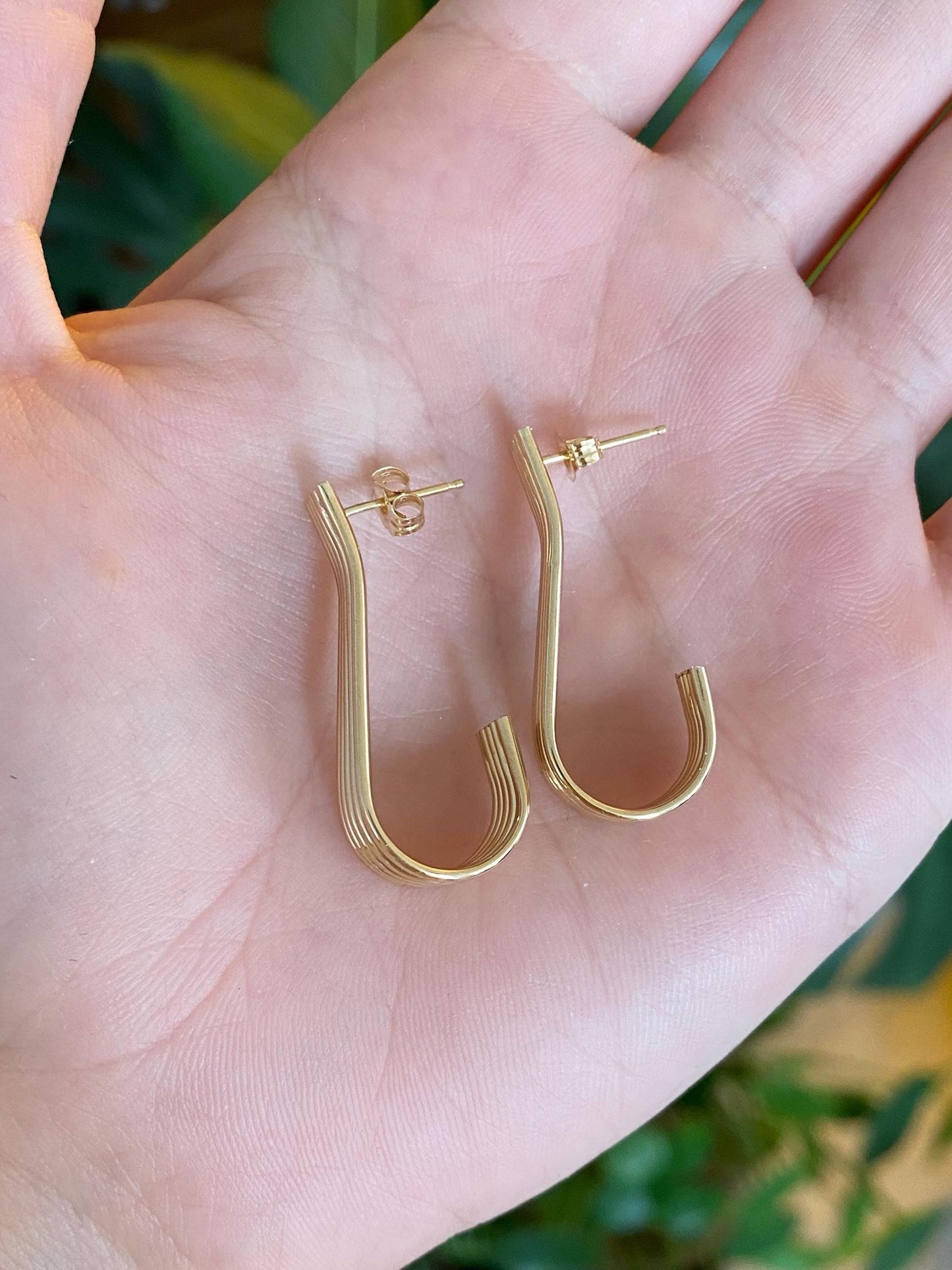 Vintage 14k Yellow Gold Layered Lined Drop Earrings