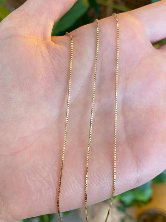 Vintage Solid 14k Yellow Gold Long Box Chain Necklace - 30.5 inches