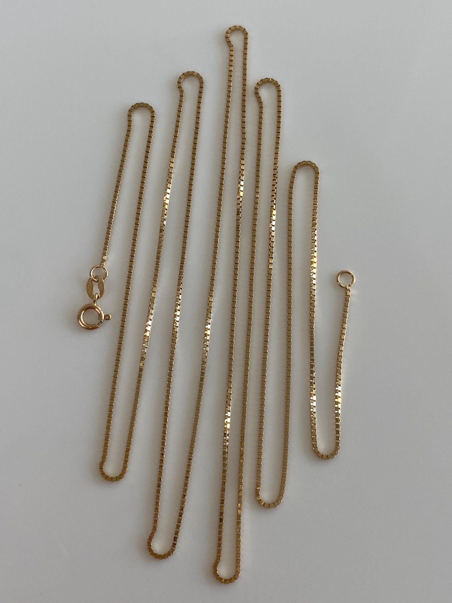 Vintage Solid 14k Yellow Gold Long Box Chain Necklace - 30.5 inches
