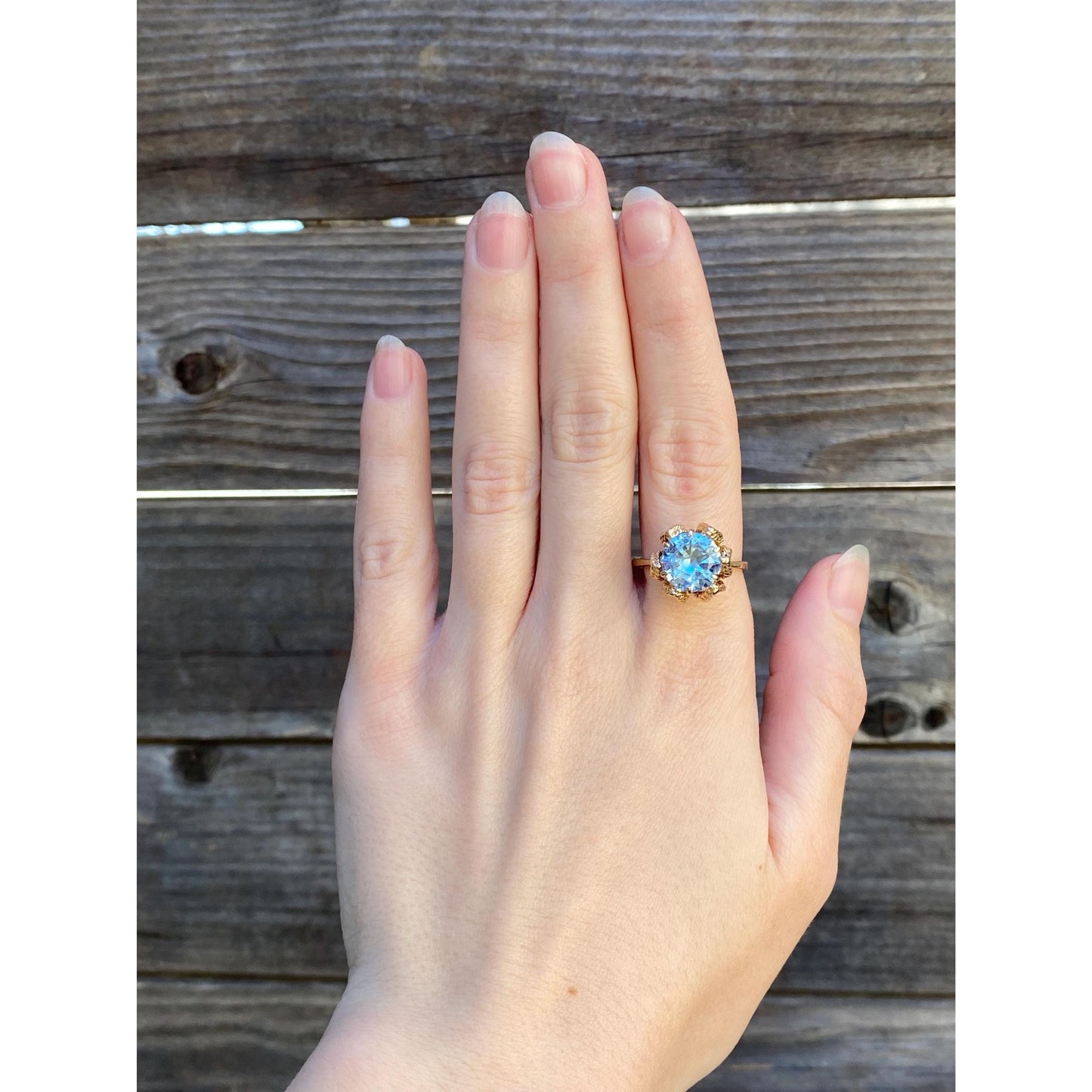 Vintage Solid 14k Yellow Gold Aquamarine Cocktail Ring - Size 7