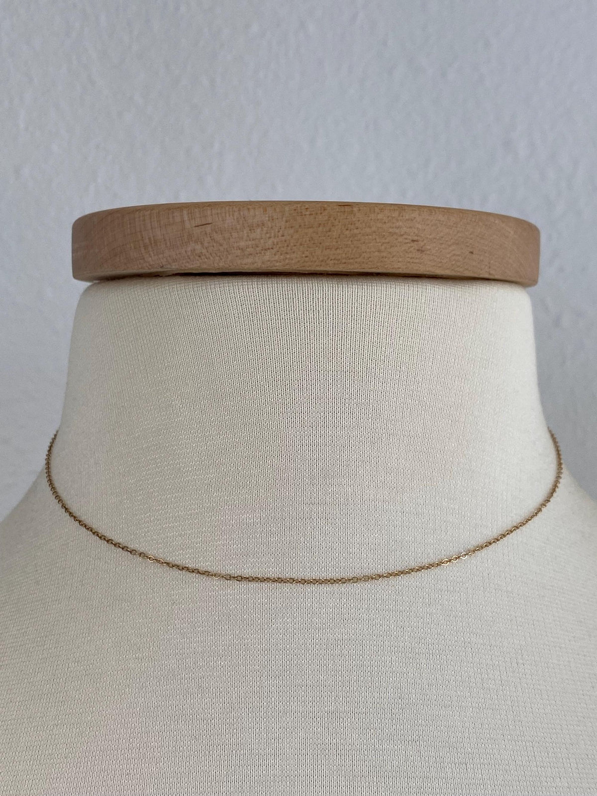 Vintage Solid 14k Yellow Gold Dainty Cable Chain Necklace - 15 inches