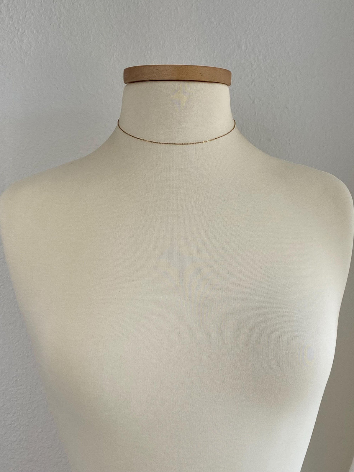 Vintage Solid 14k Yellow Gold Dainty Cable Chain Necklace - 15 inches