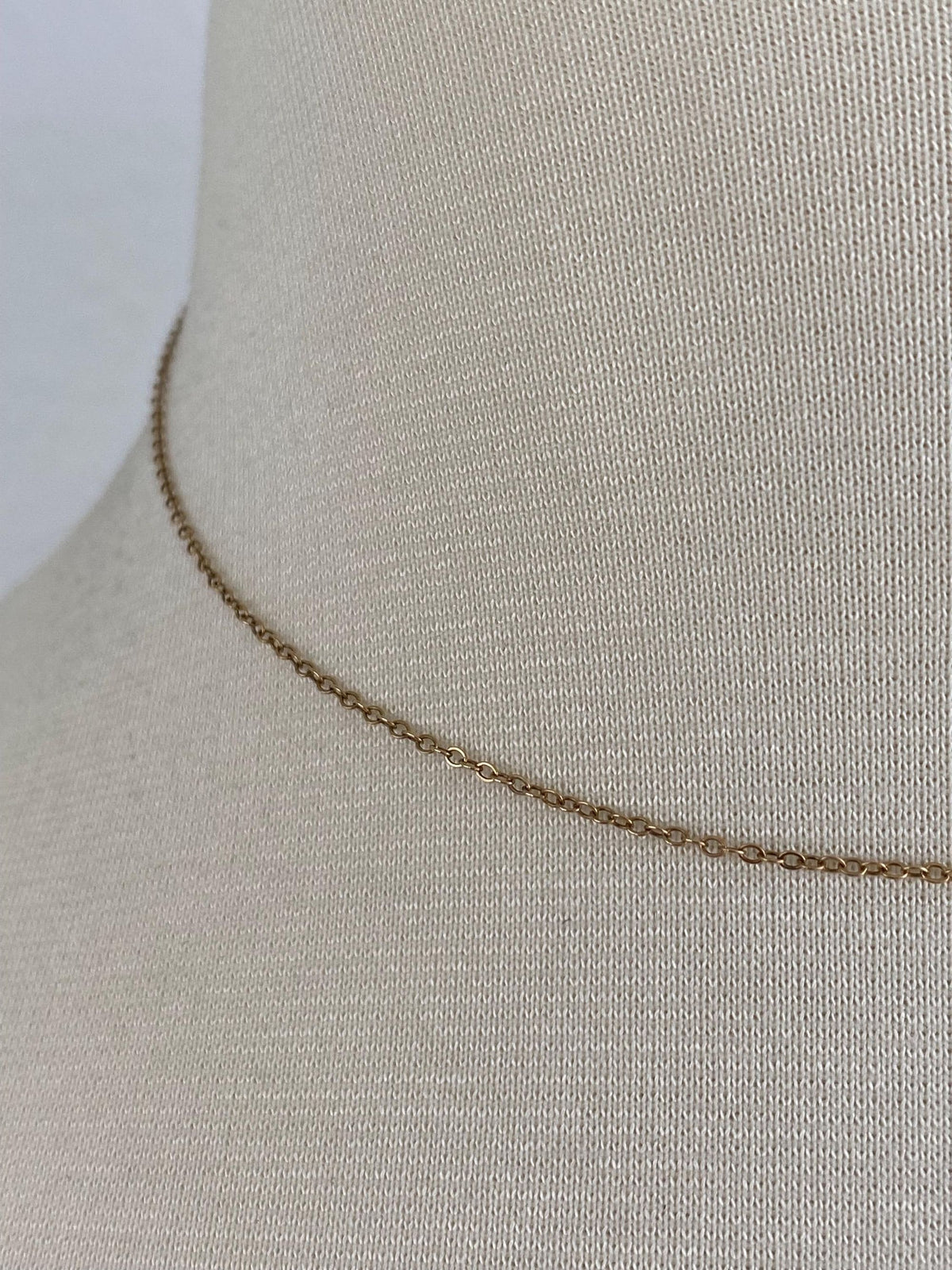 Vintage Solid 14k Yellow Gold Dainty Cable Chain Necklace - 15 inches
